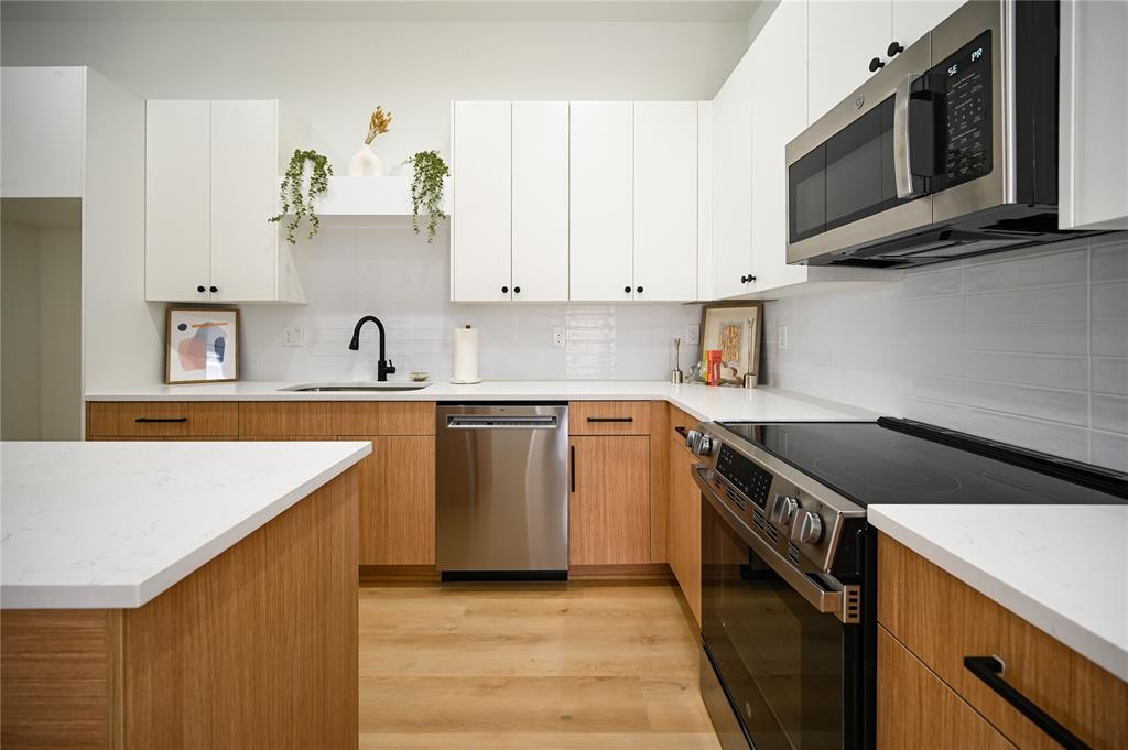4009 New Orleans Street Unit: A/B