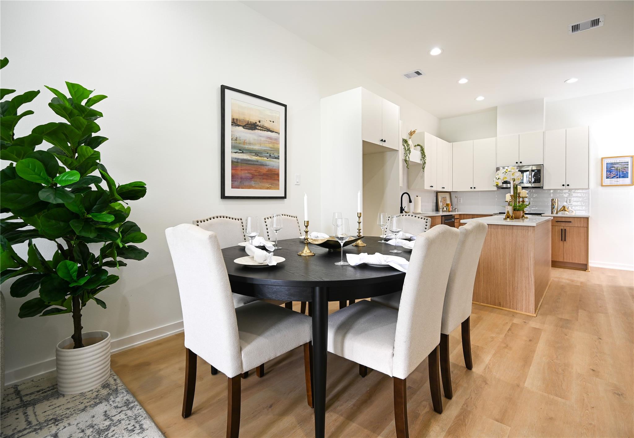 4009 New Orleans Street Unit: A/B
