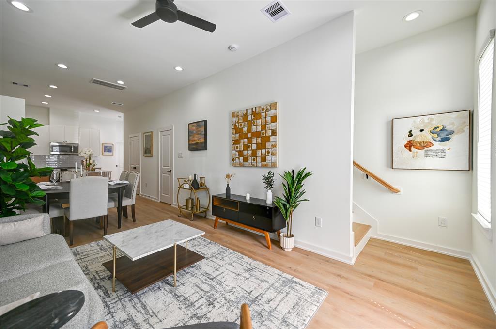 4009 New Orleans Street Unit: A/B