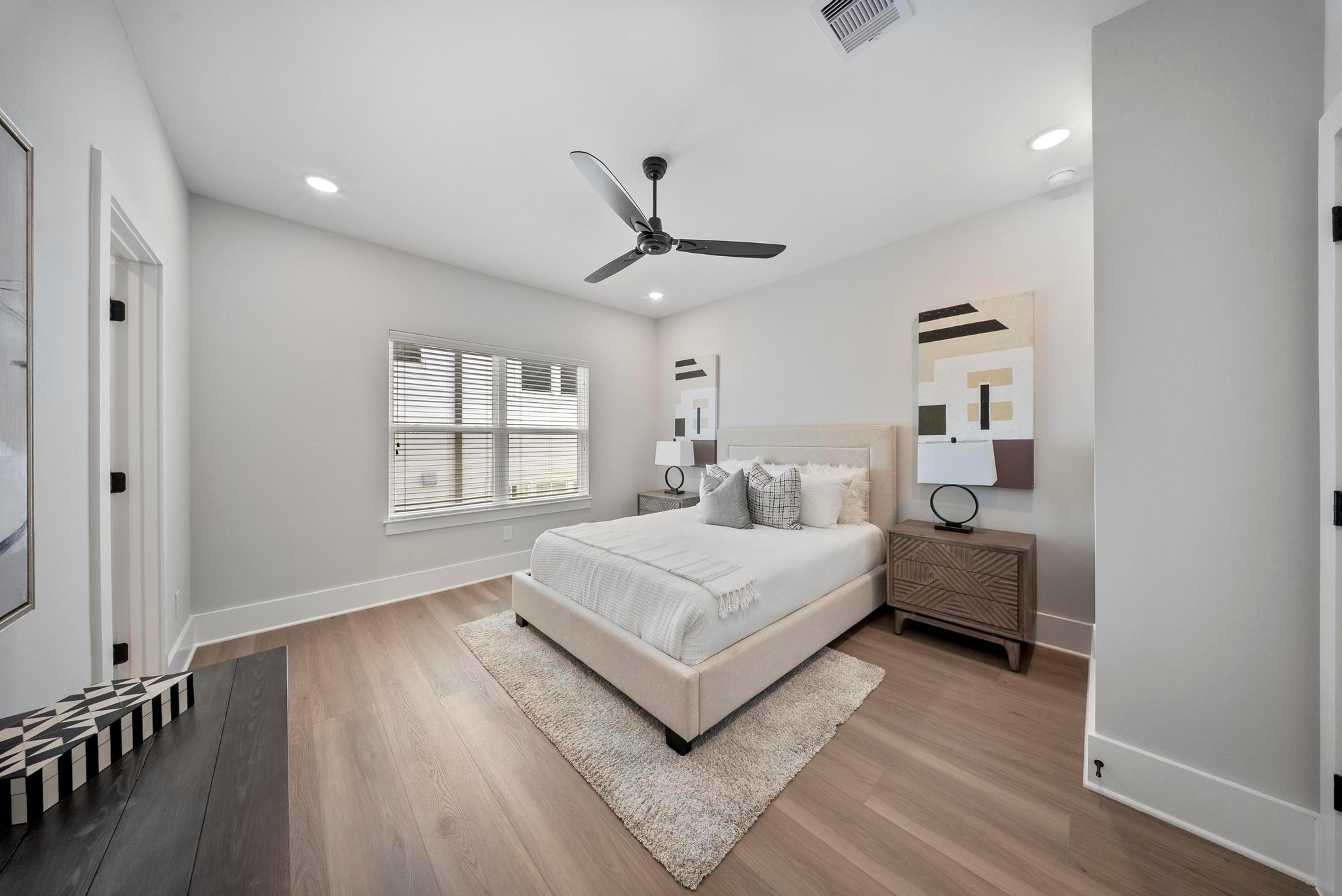 3512 Piney Woods Dr