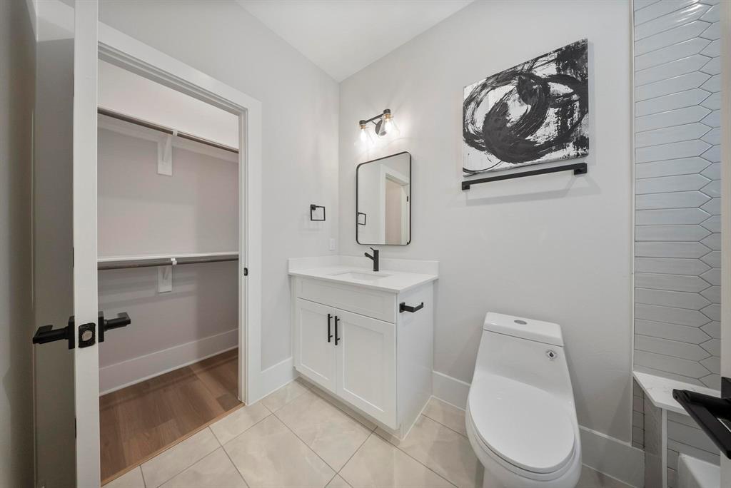 3512 Piney Woods Dr