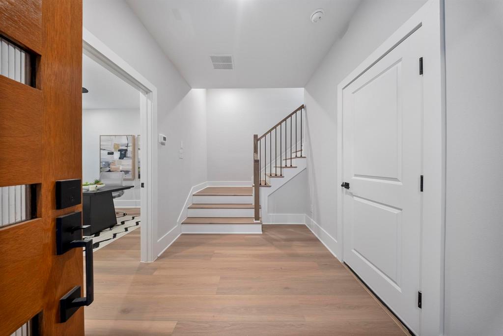 3512 Piney Woods Dr