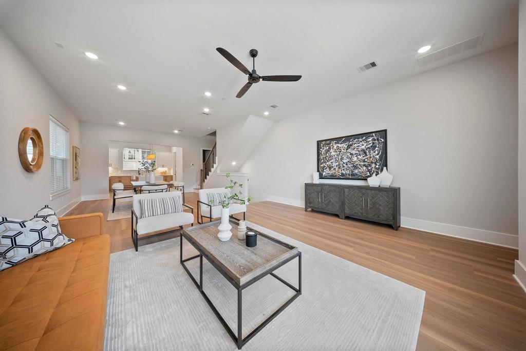 3512 Piney Woods Dr