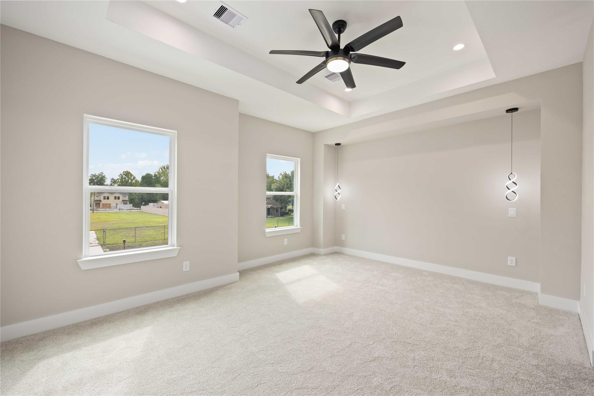 8015 Venus Street Unit: A/B