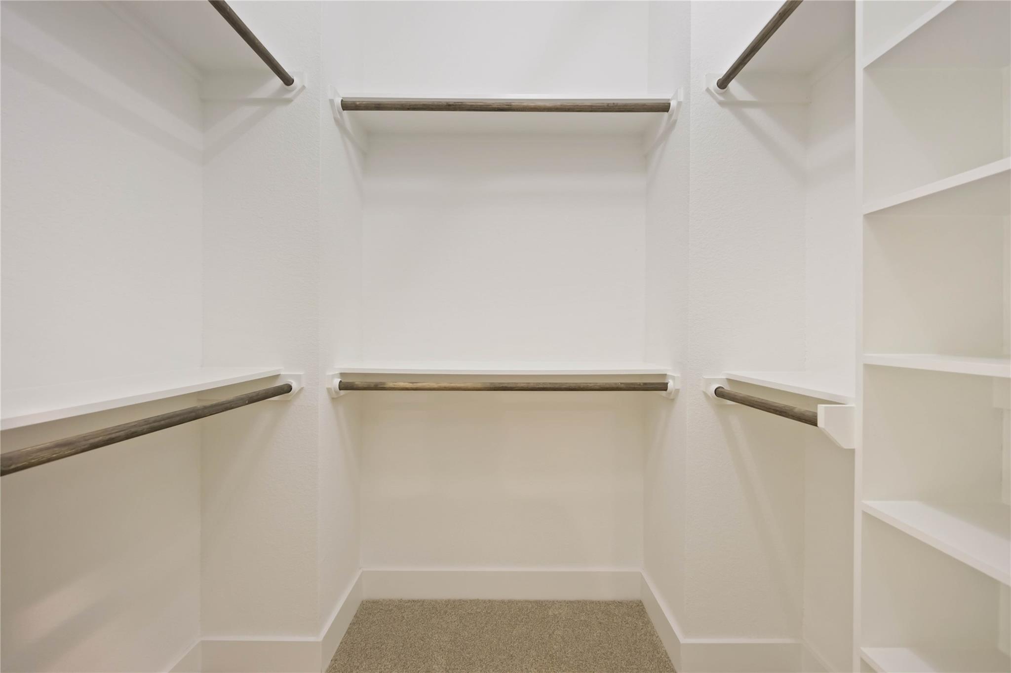 8015 Venus Street Unit: A/B