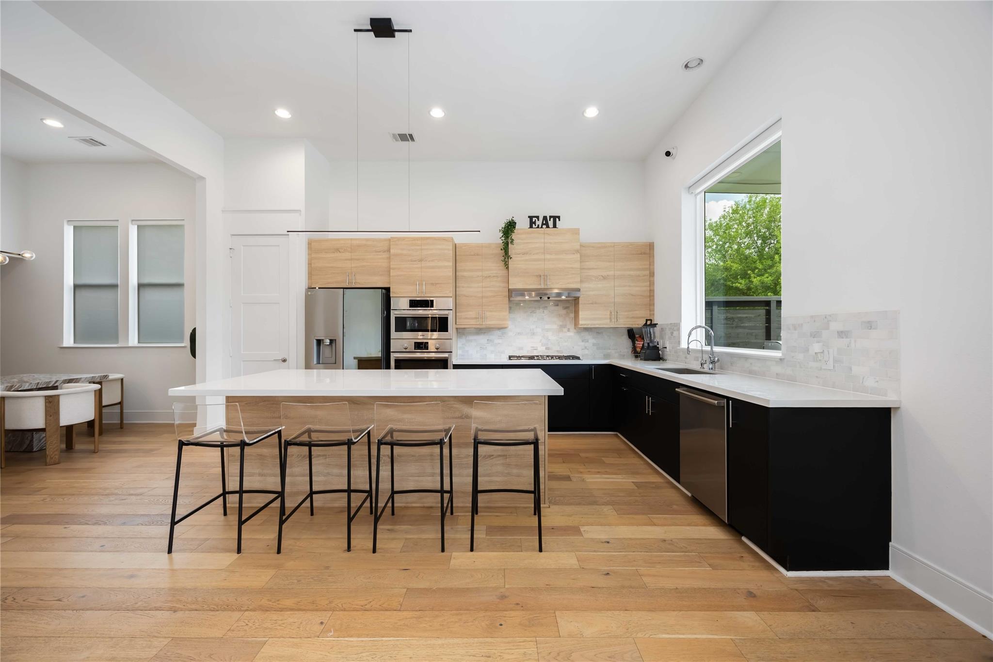 3406 Asher Landing Ln