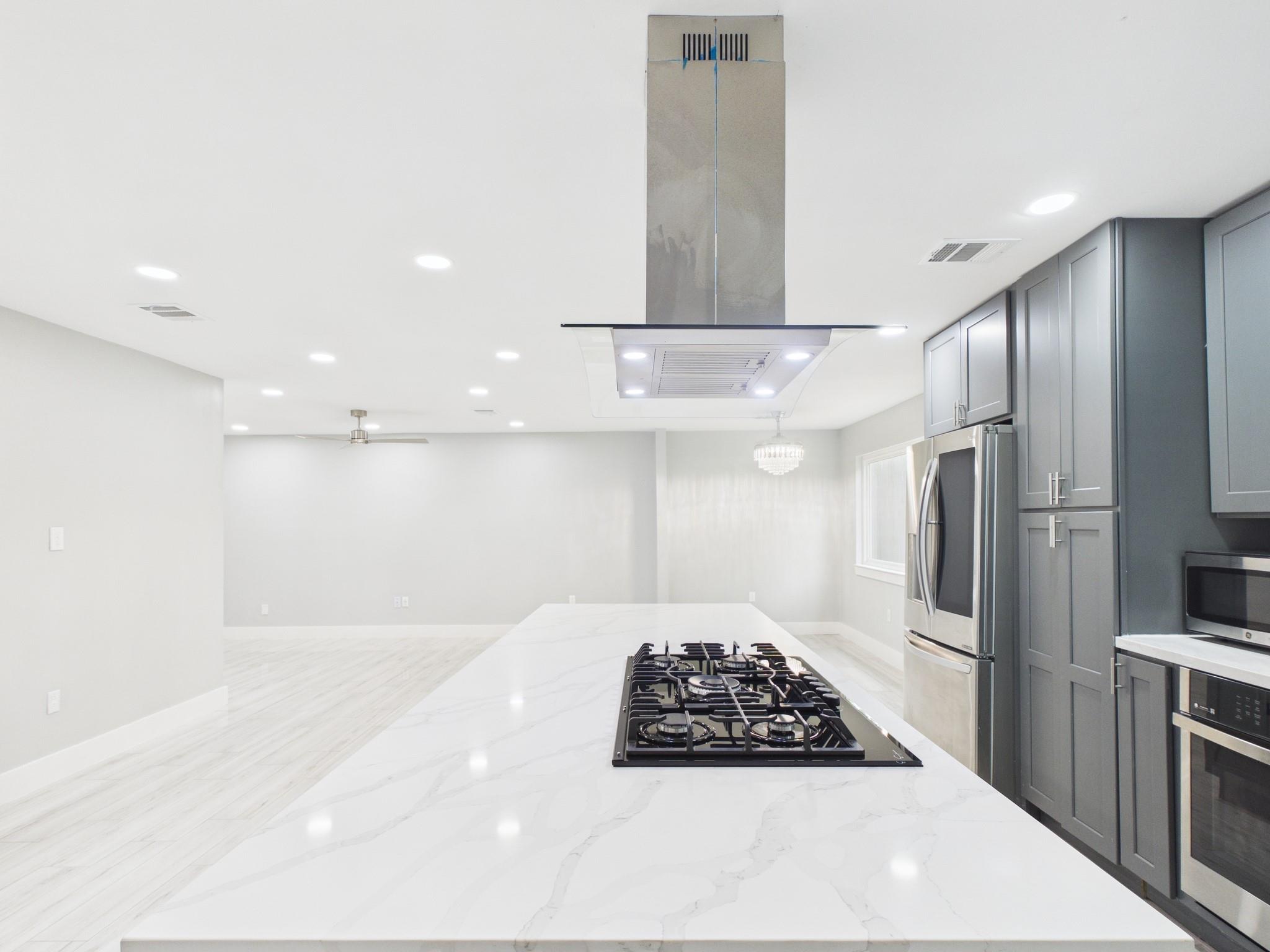 4927 Kelso Street