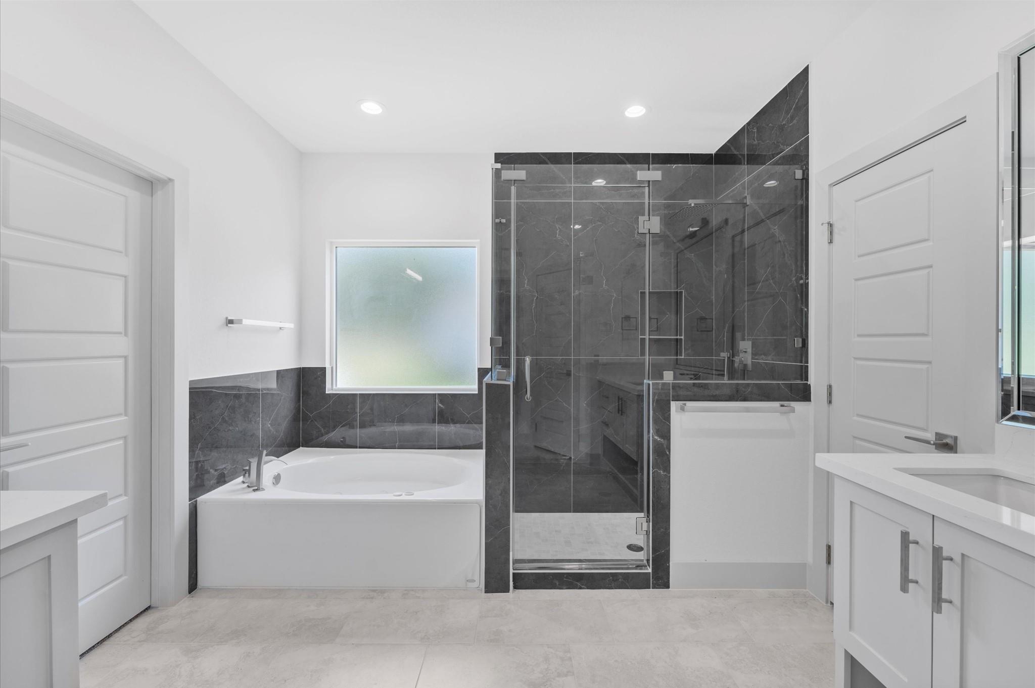 79 Road 6606, Dayton