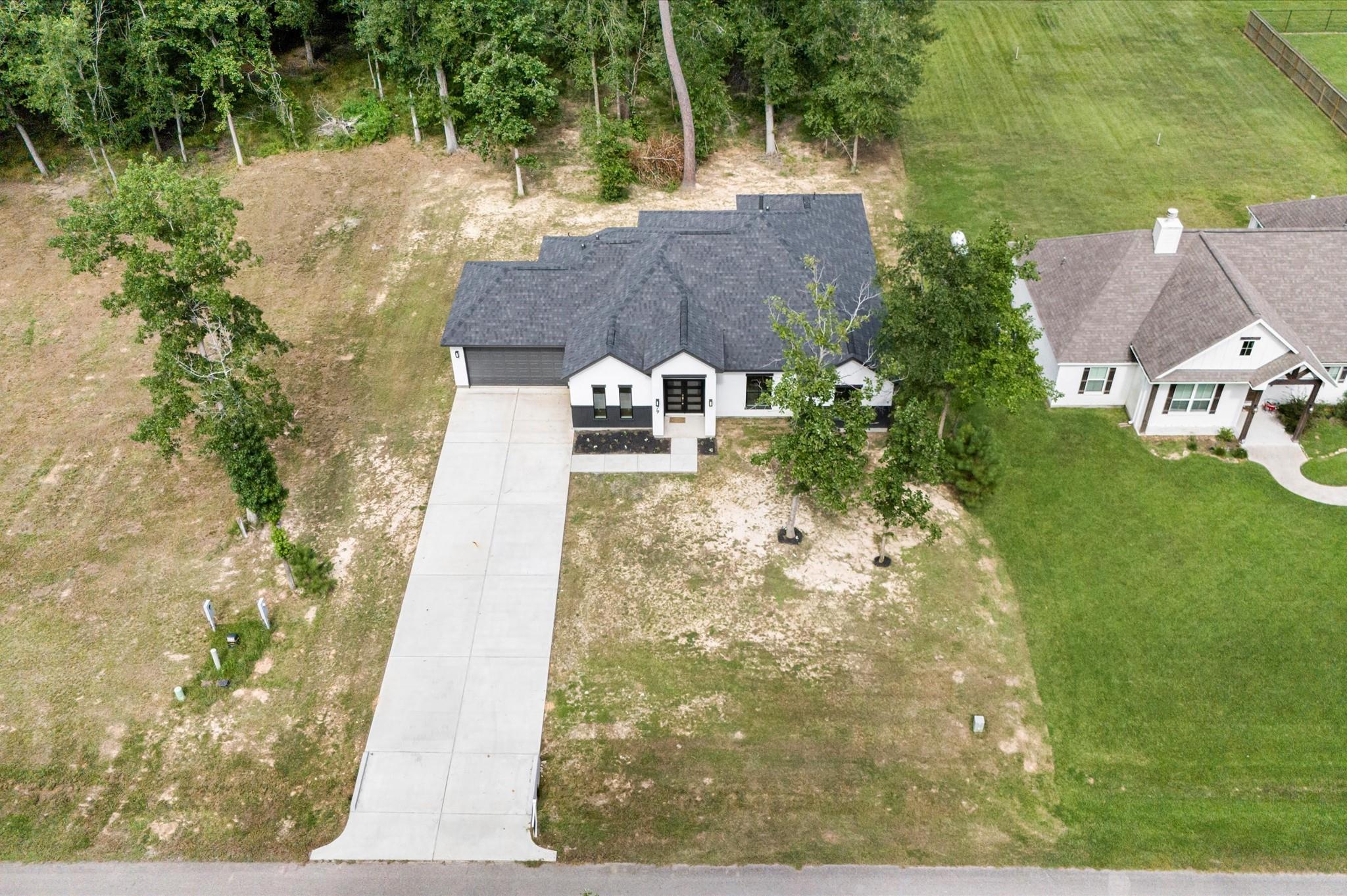 79 Road 6606, Dayton