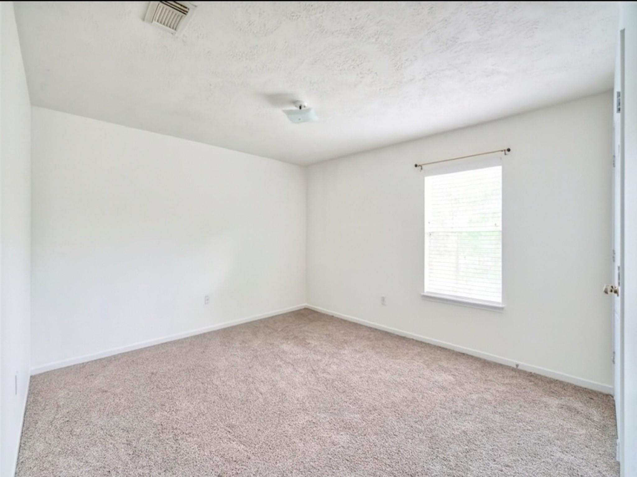 24223 Pinecreek Point