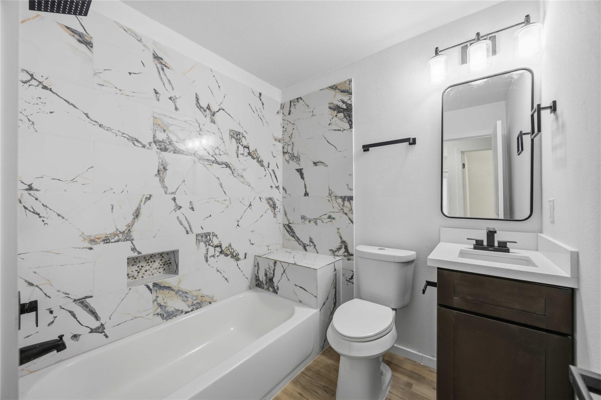 902 Ringold Street Unit: A/B
