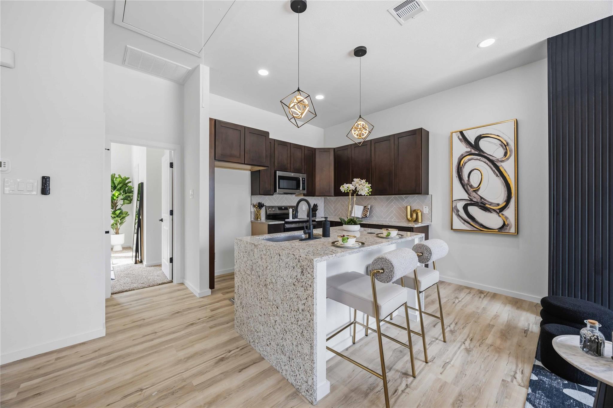 902 Ringold Street Unit: A/B