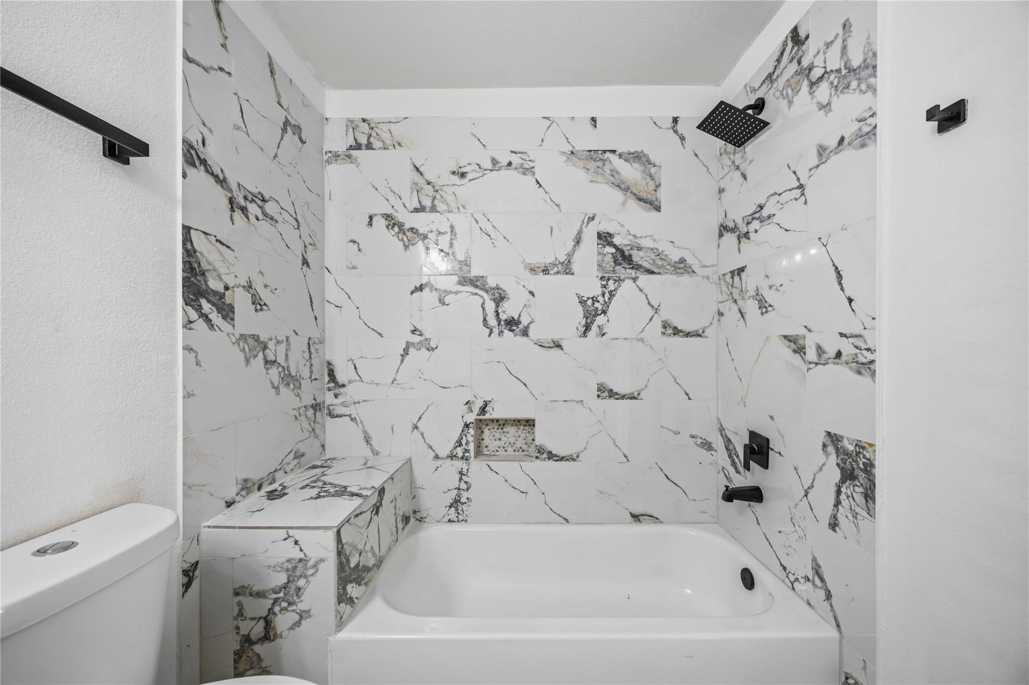 902 Ringold Street Unit: A/B