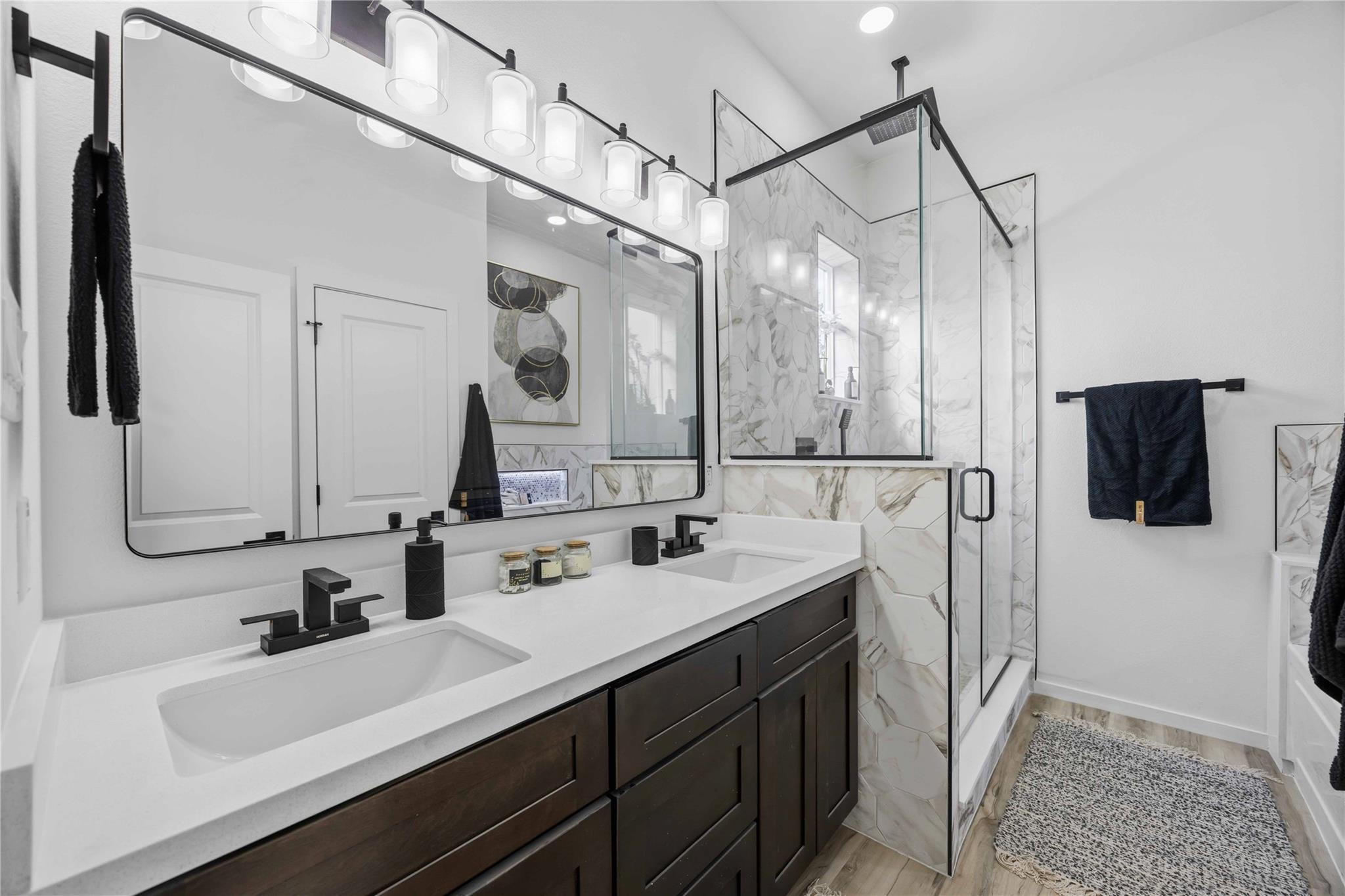902 Ringold Street Unit: A/B