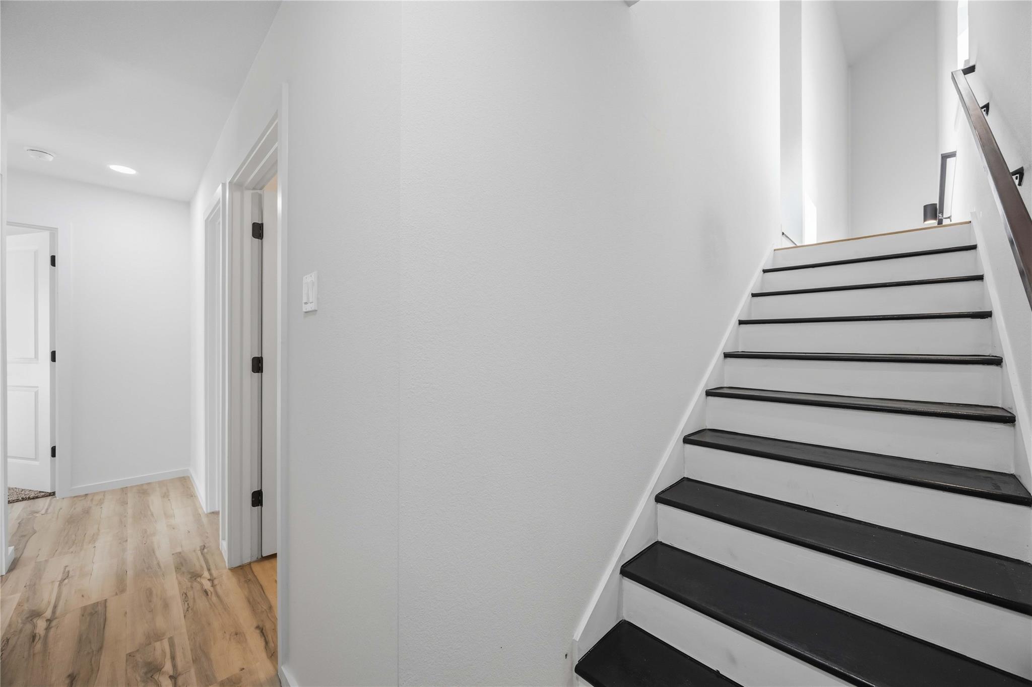 902 Ringold Street Unit: A/B