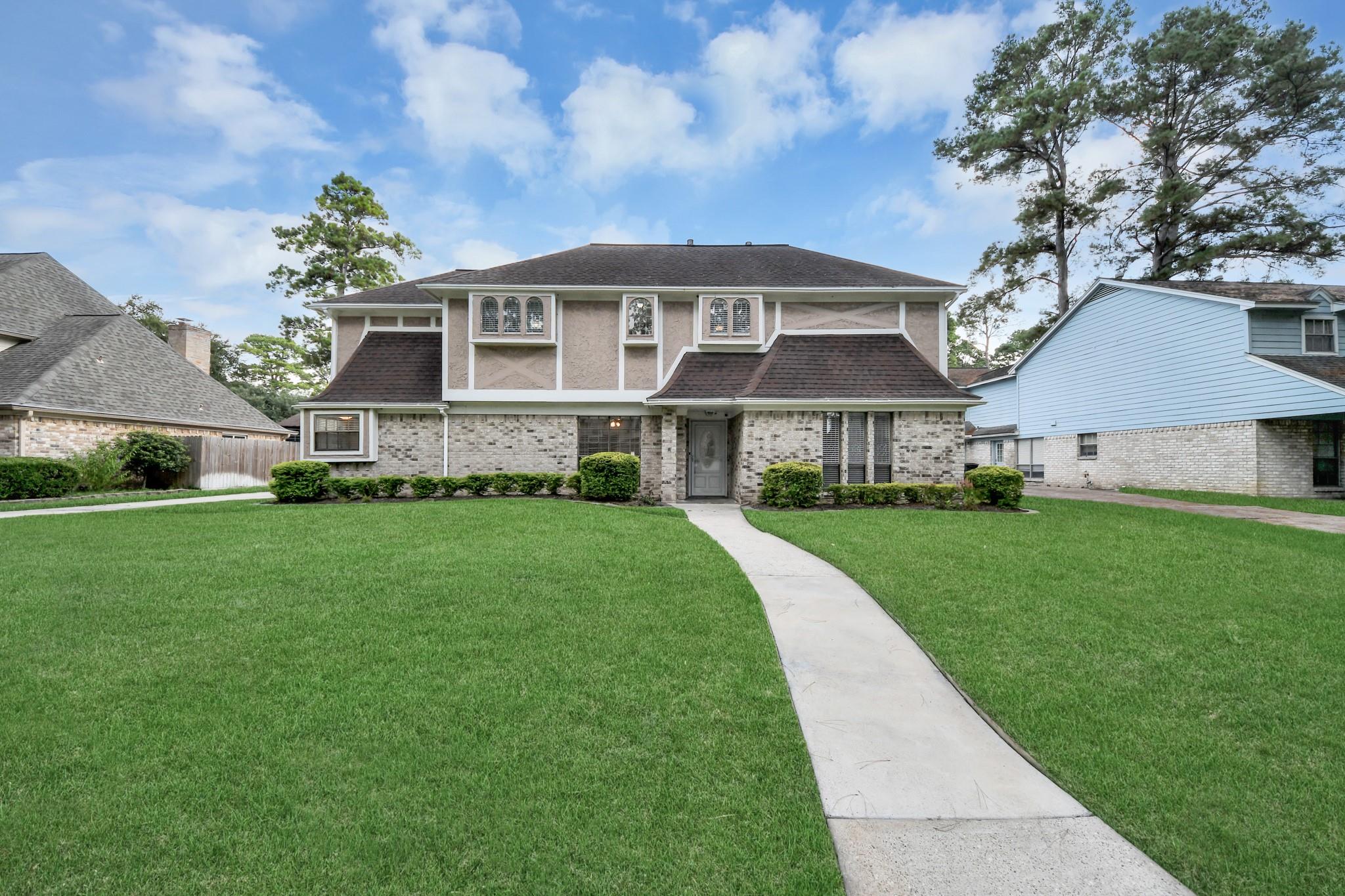 12911 Cluster Pine Drive