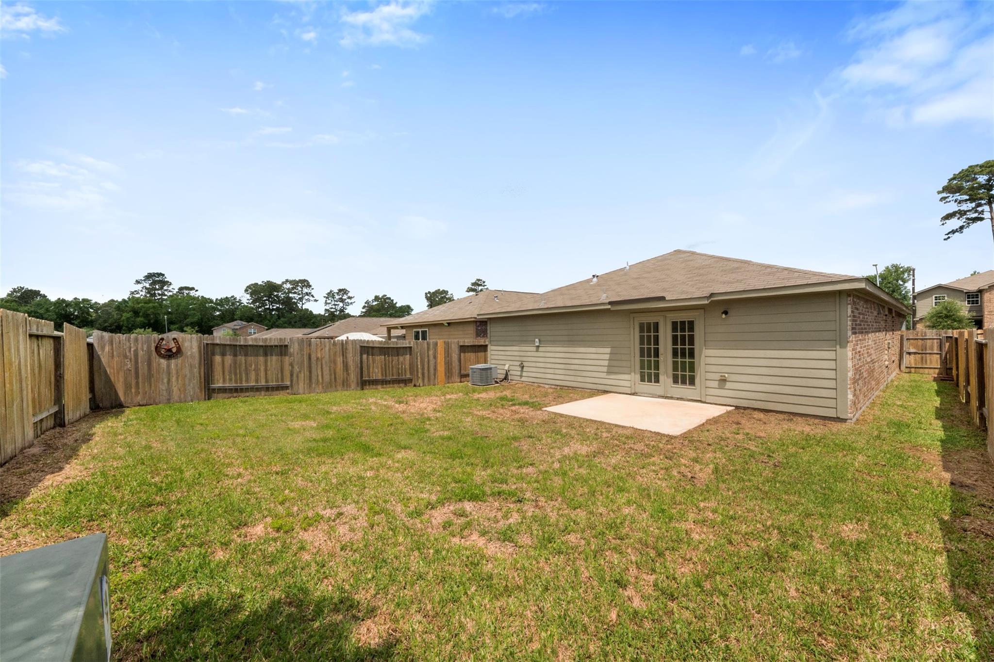 22703 Steel Blue Jaybird Dr