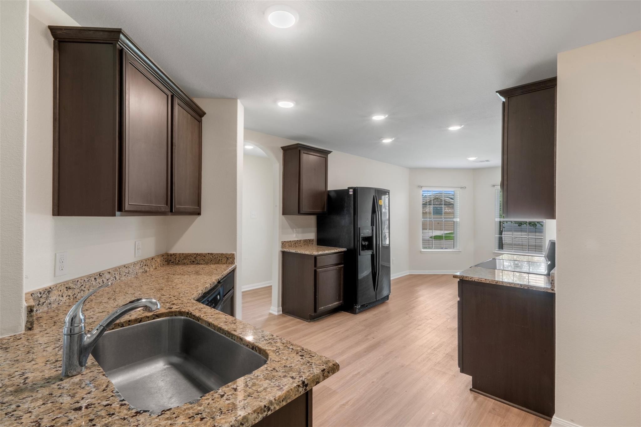 22703 Steel Blue Jaybird Dr