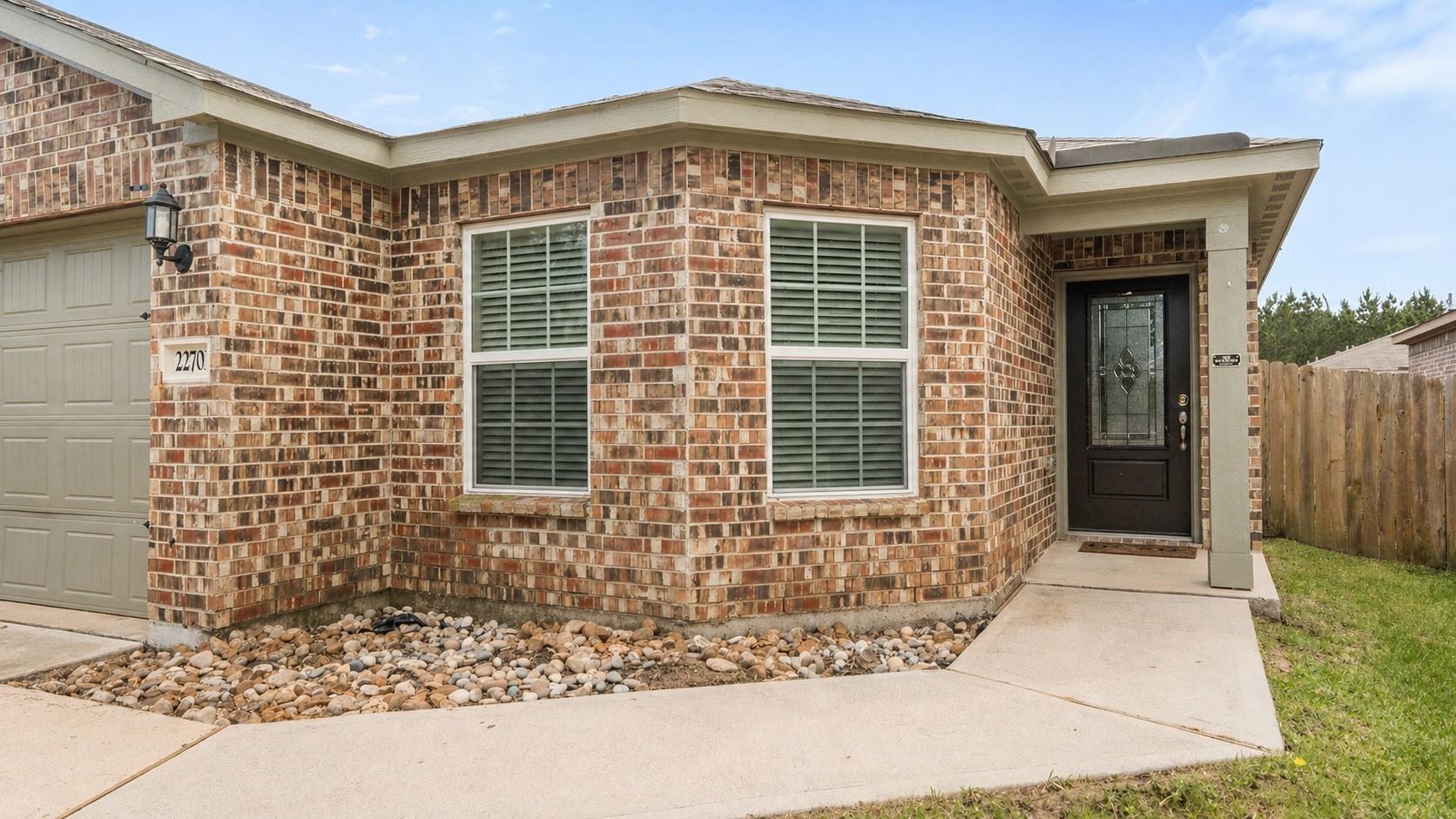 22703 Steel Blue Jaybird Dr
