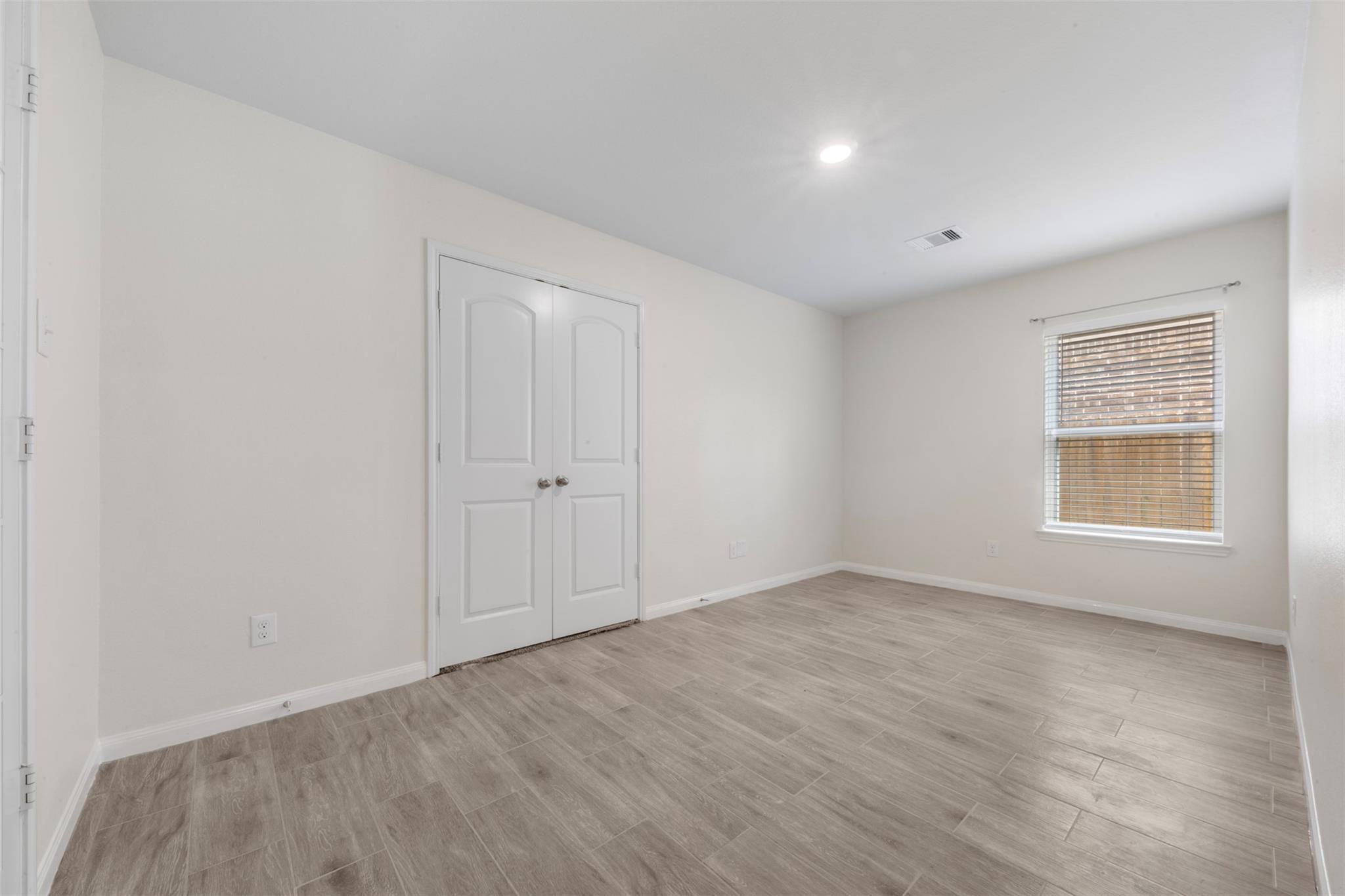 22703 Steel Blue Jaybird Dr