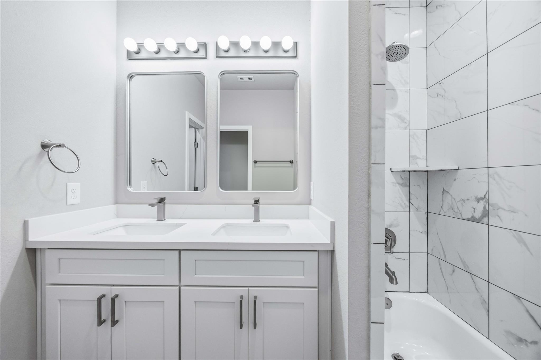 8512 Farqueson Street