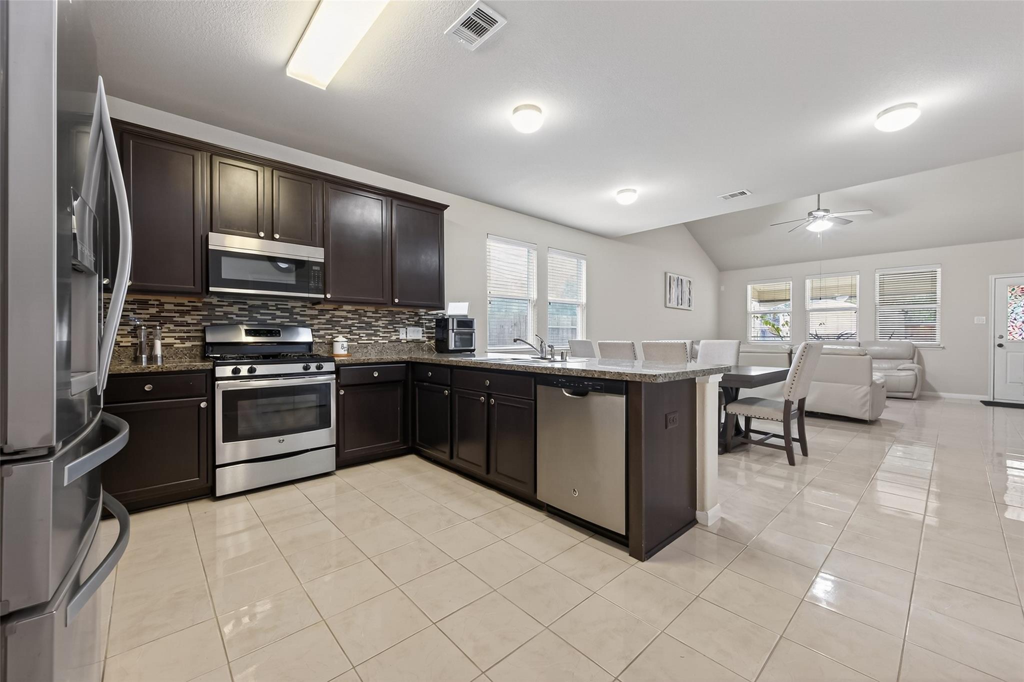 10023 Cobbs Cove Lane