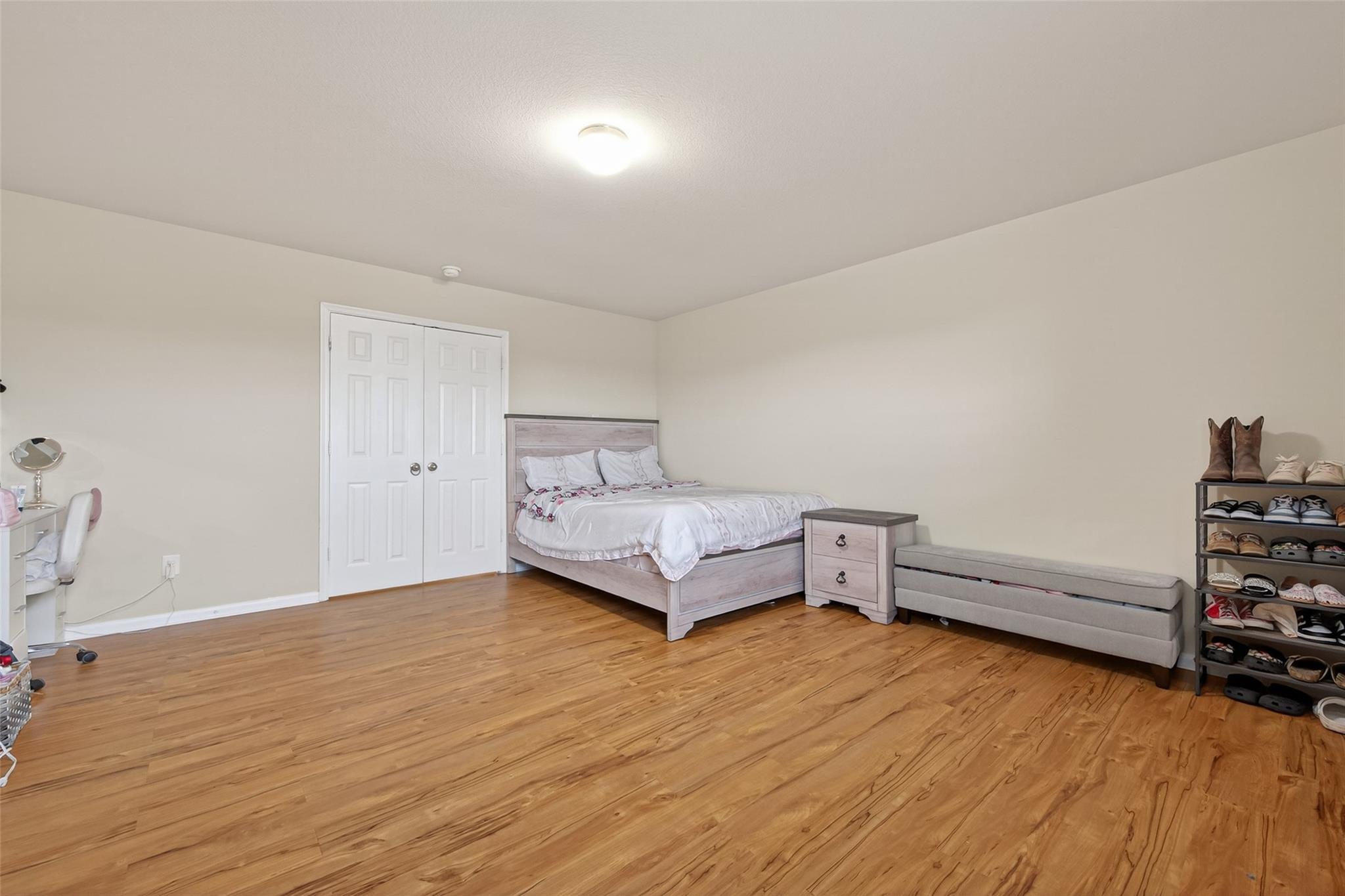 10023 Cobbs Cove Lane