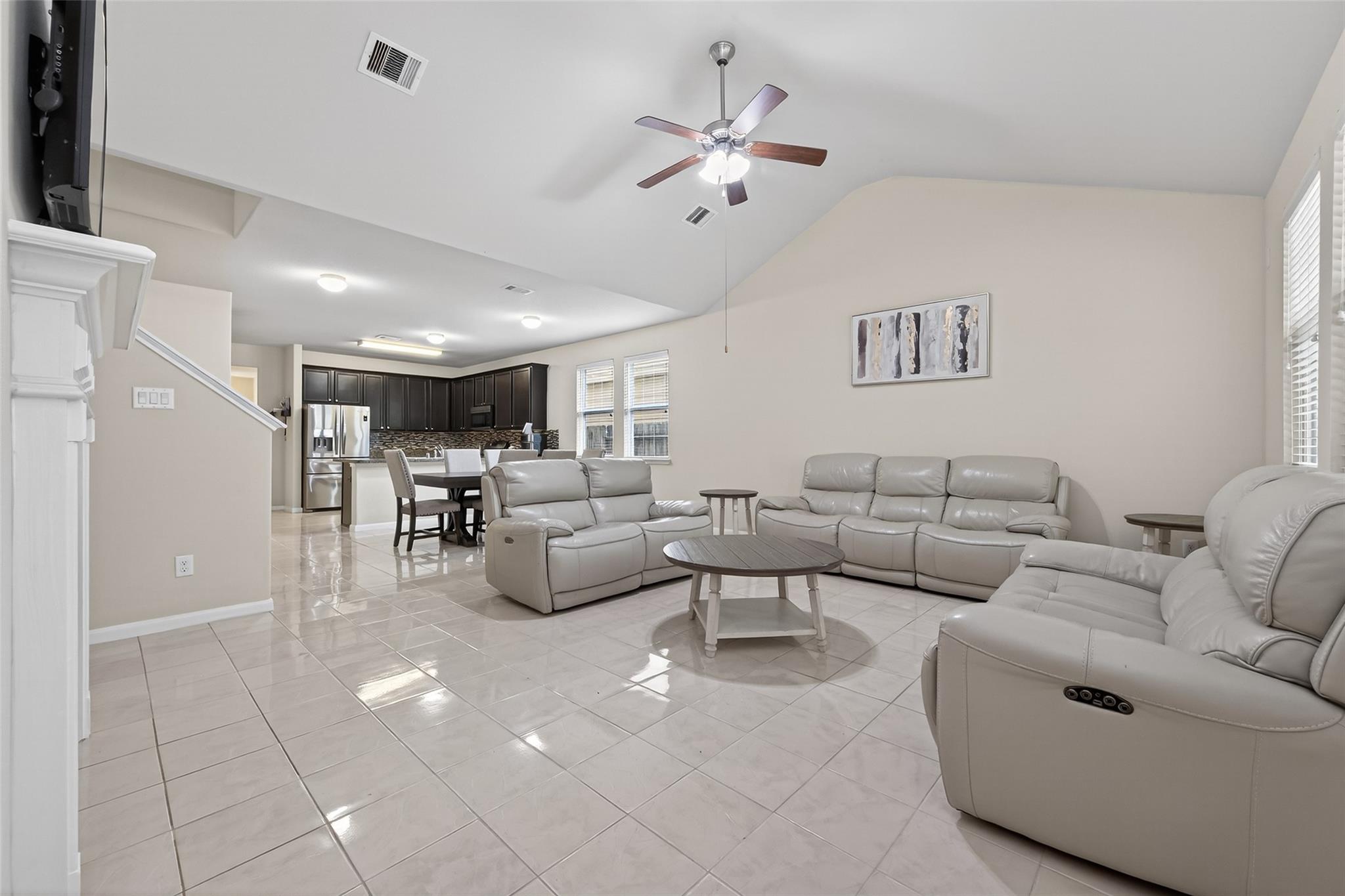 10023 Cobbs Cove Lane