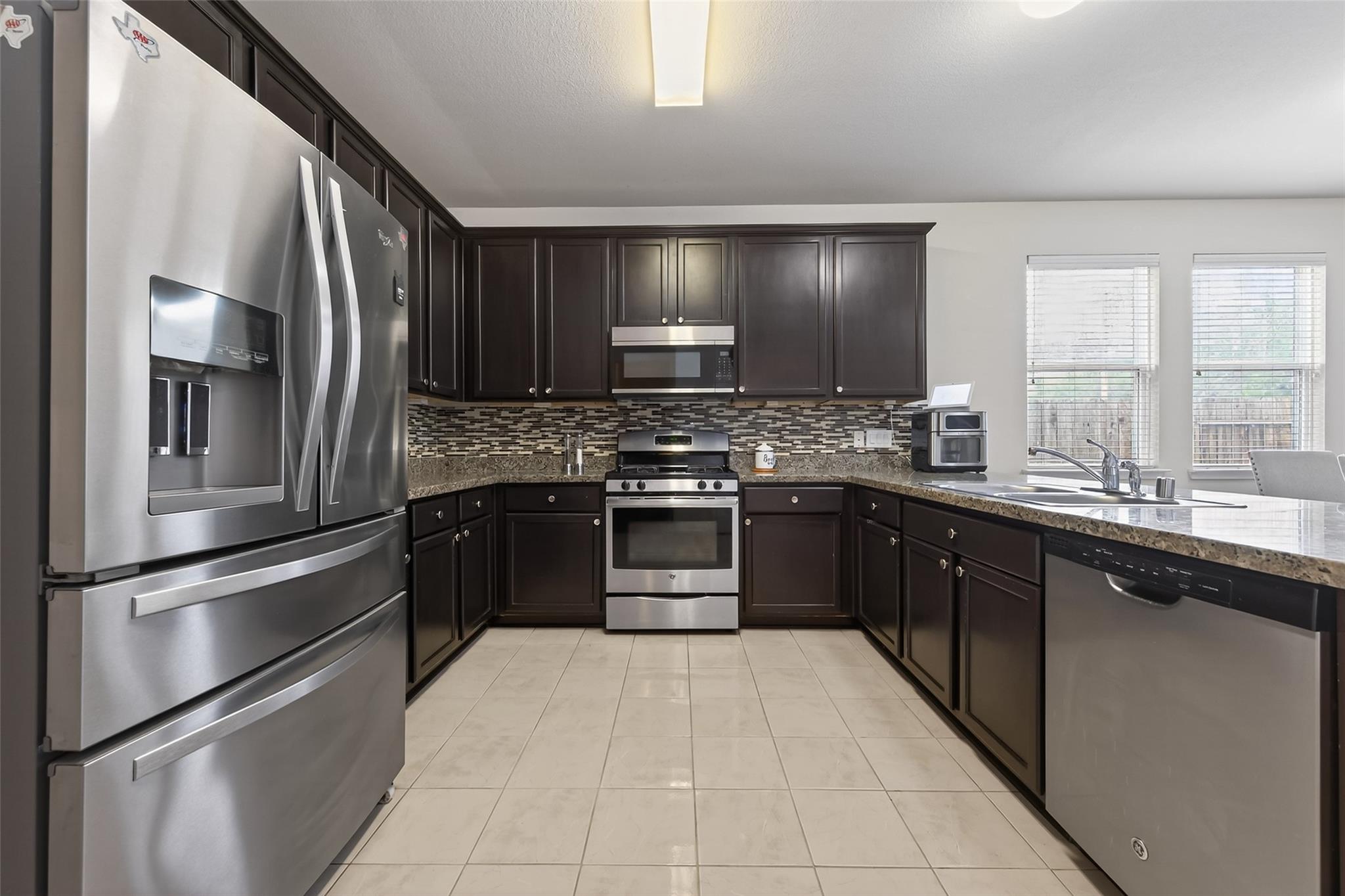 10023 Cobbs Cove Lane