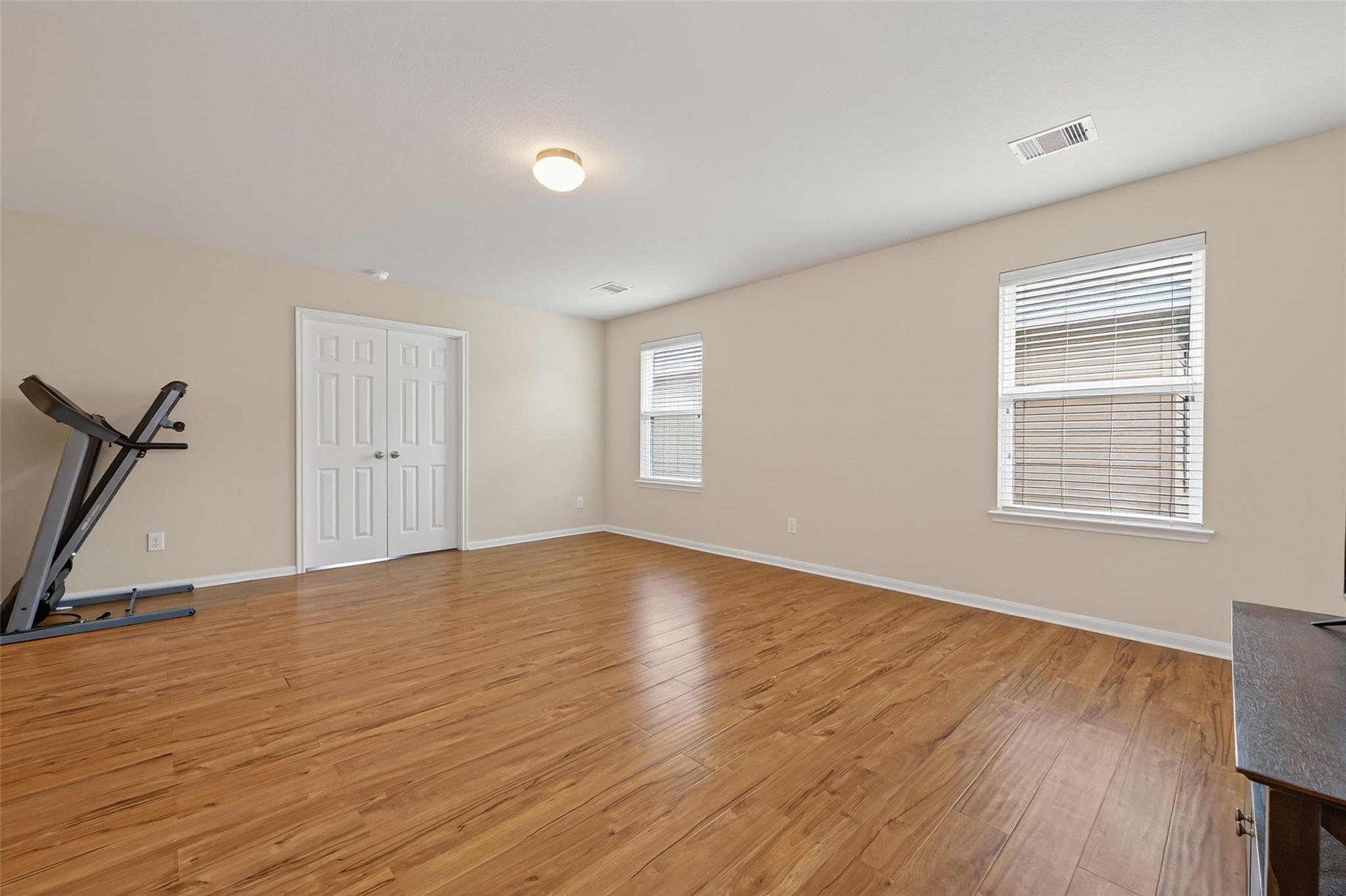 10023 Cobbs Cove Lane