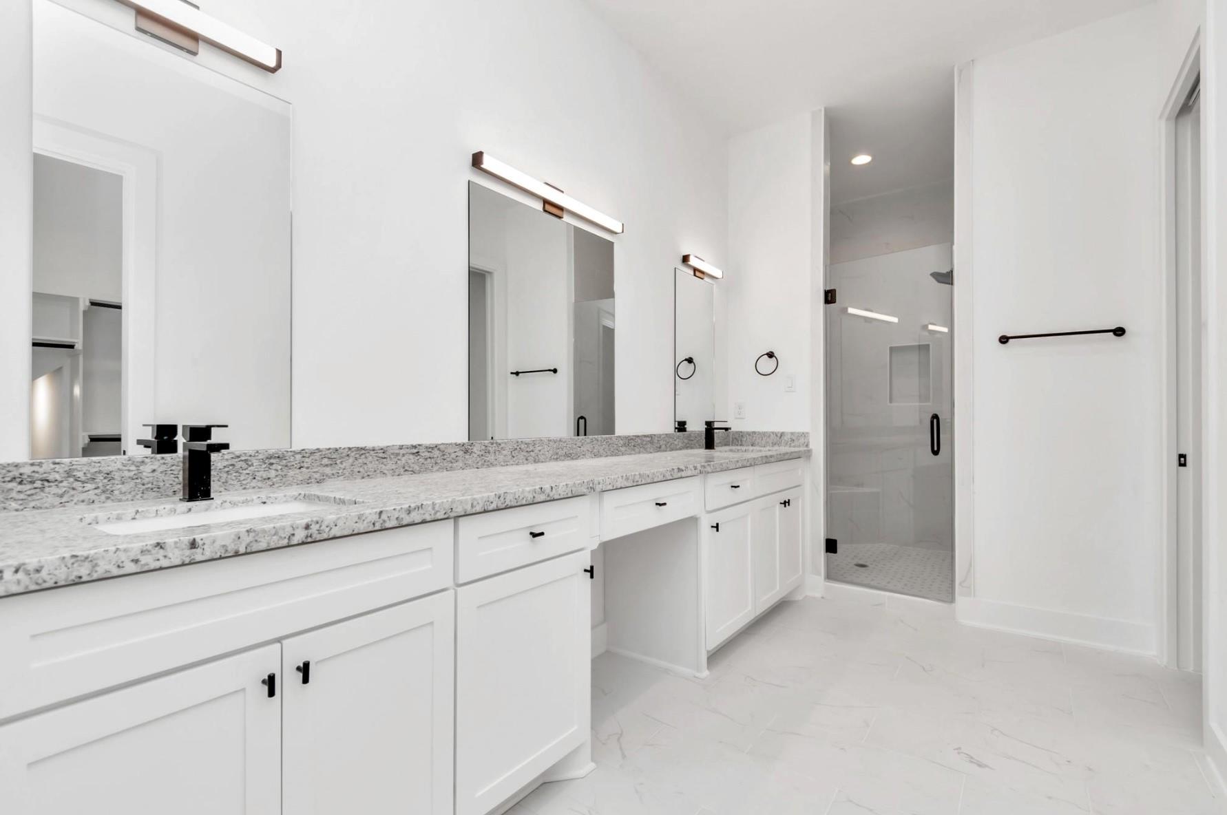 5609 Savyon Drive, Houston