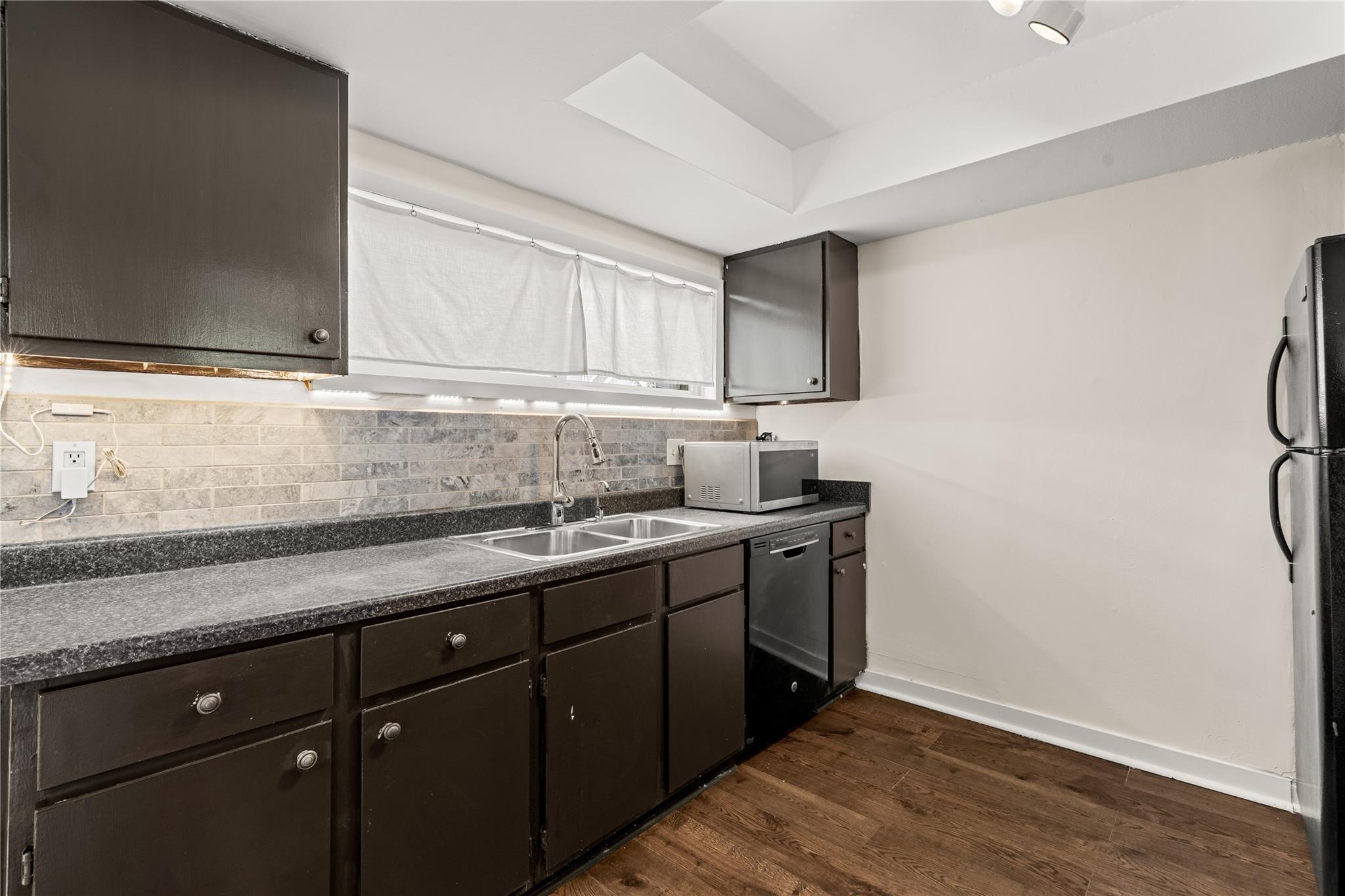 1975 Lexington Street # 2