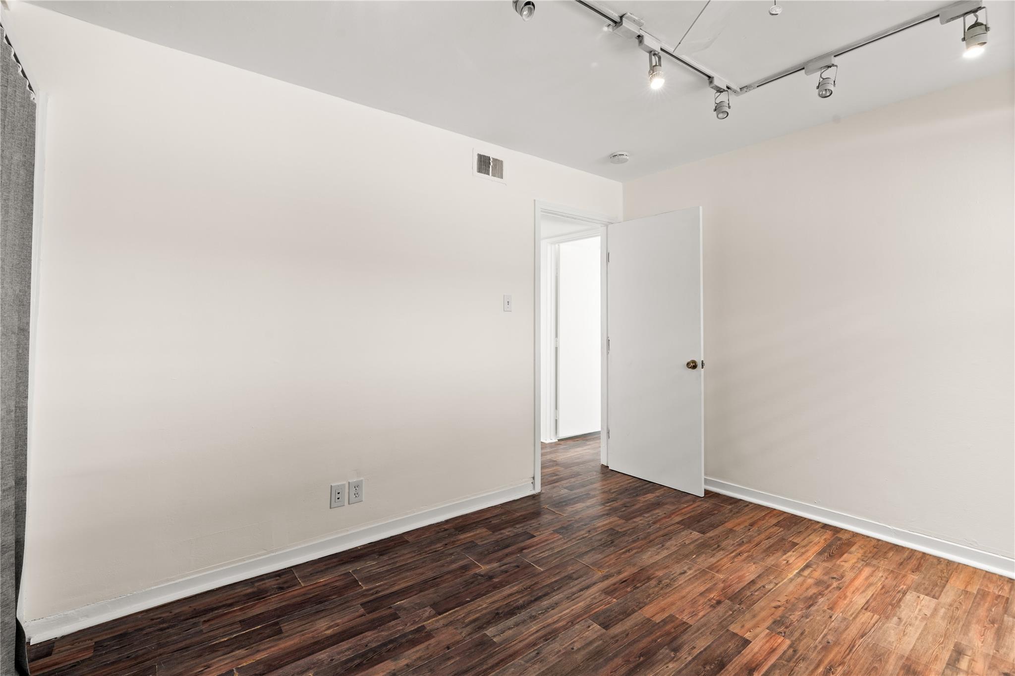 1975 Lexington Street # 2