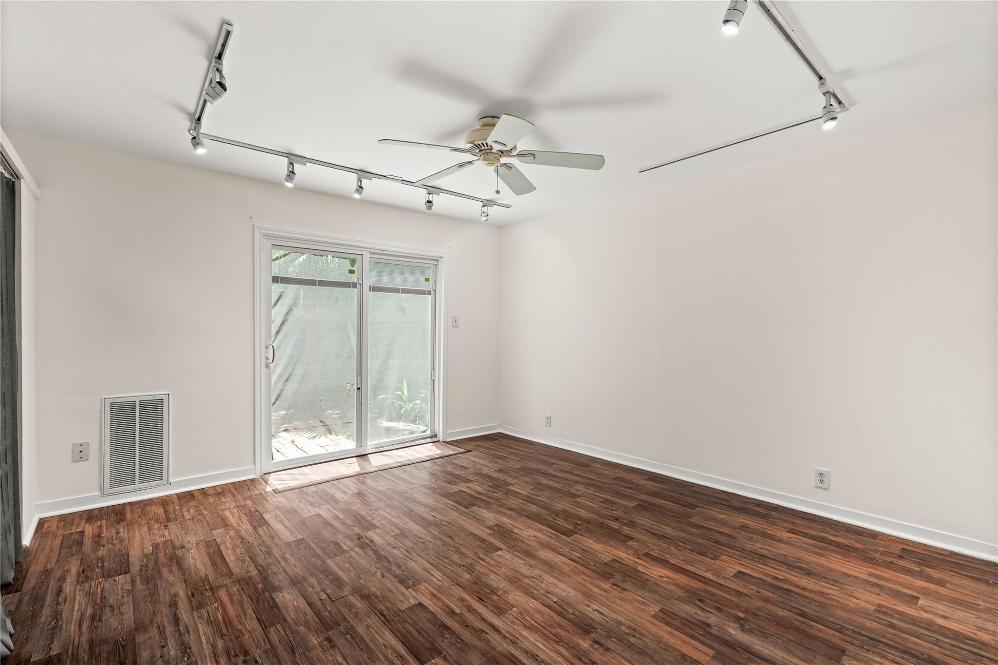 1975 Lexington Street # 2