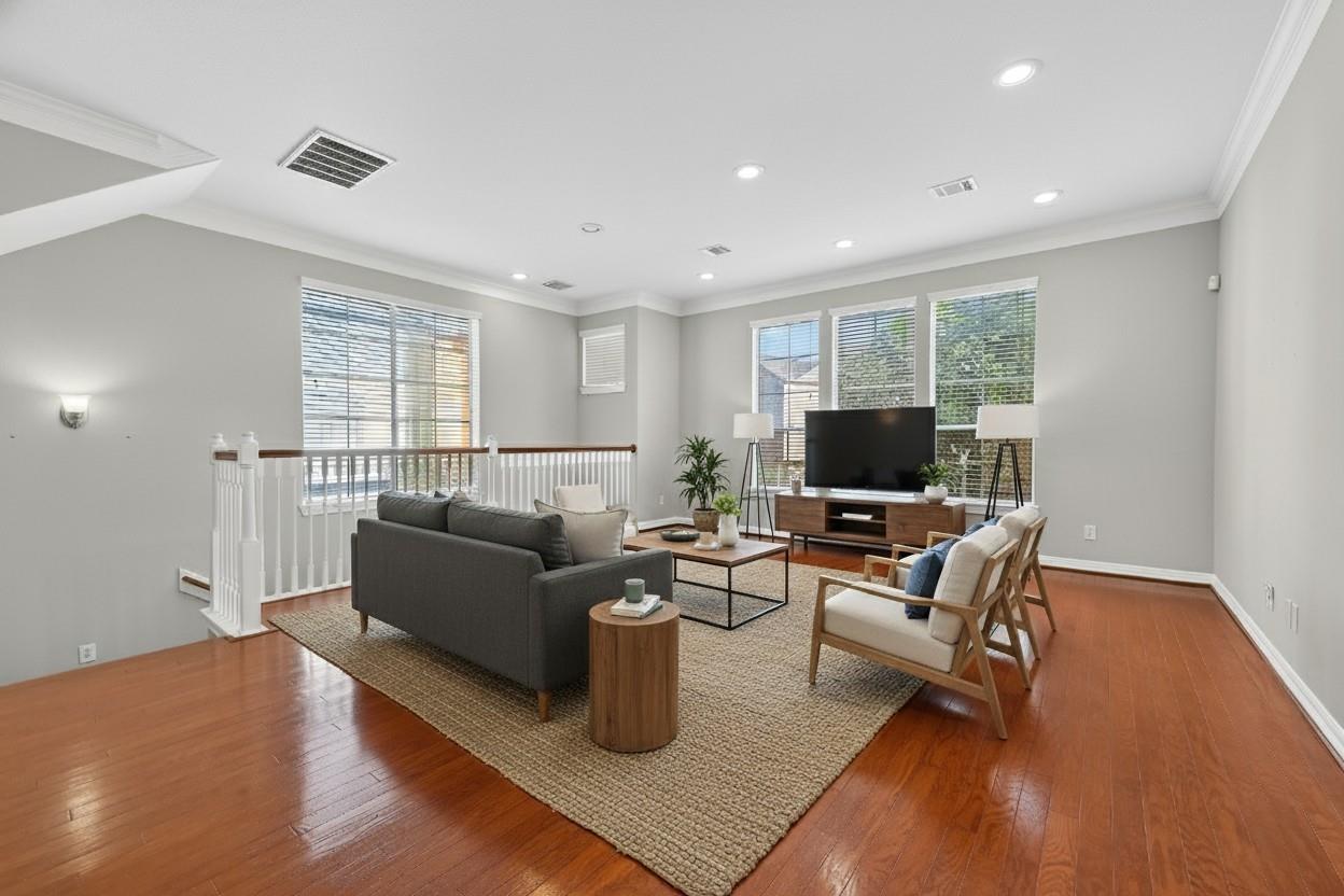 3019 Clearview Circle