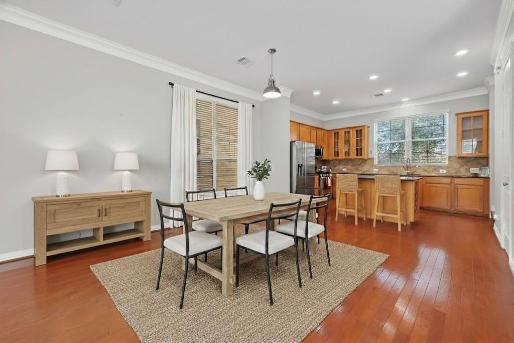 3019 Clearview Circle