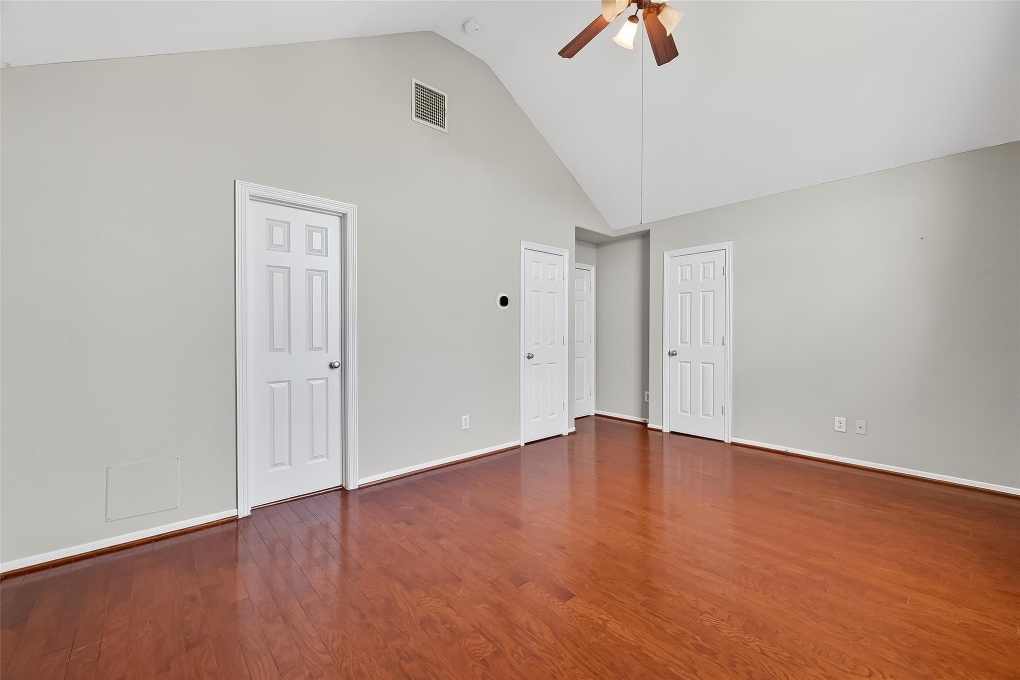 3019 Clearview Circle