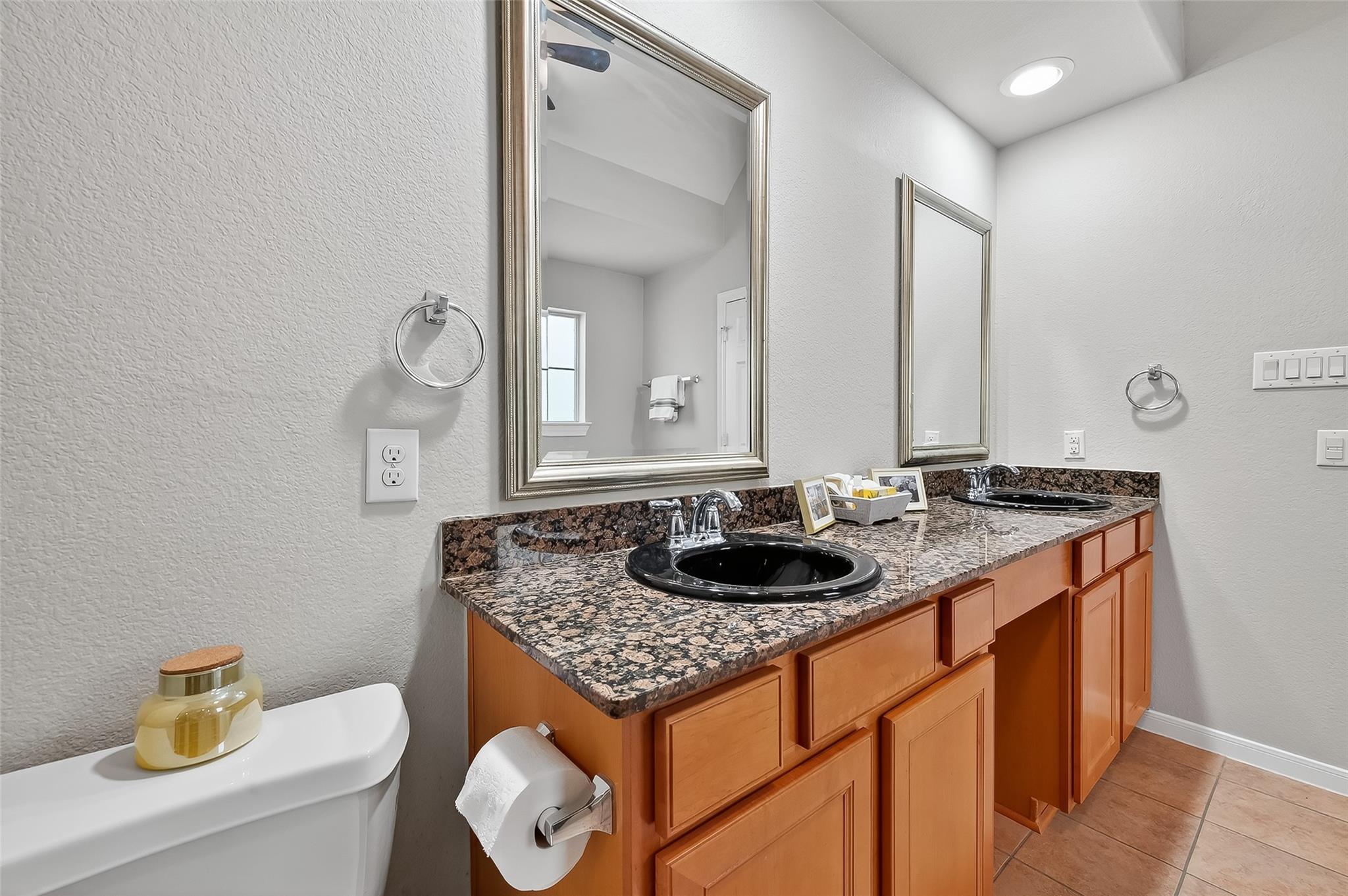 3019 Clearview Circle