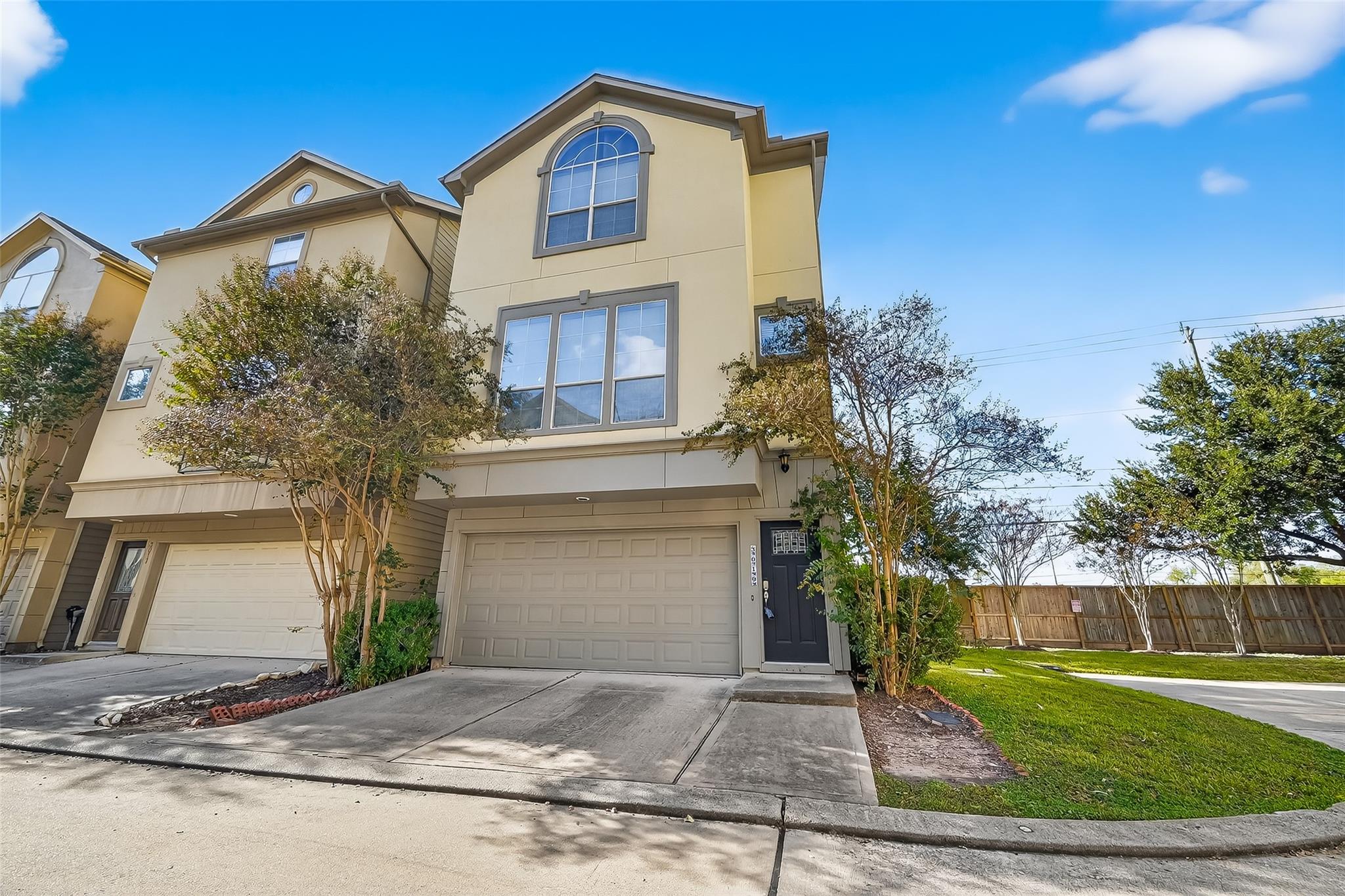 3019 Clearview Circle