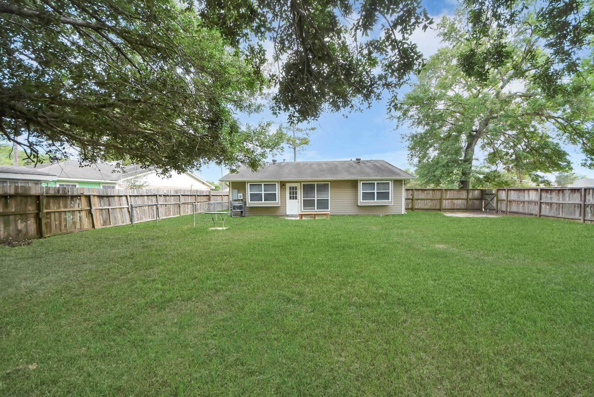 10603 Thorncliff Drive