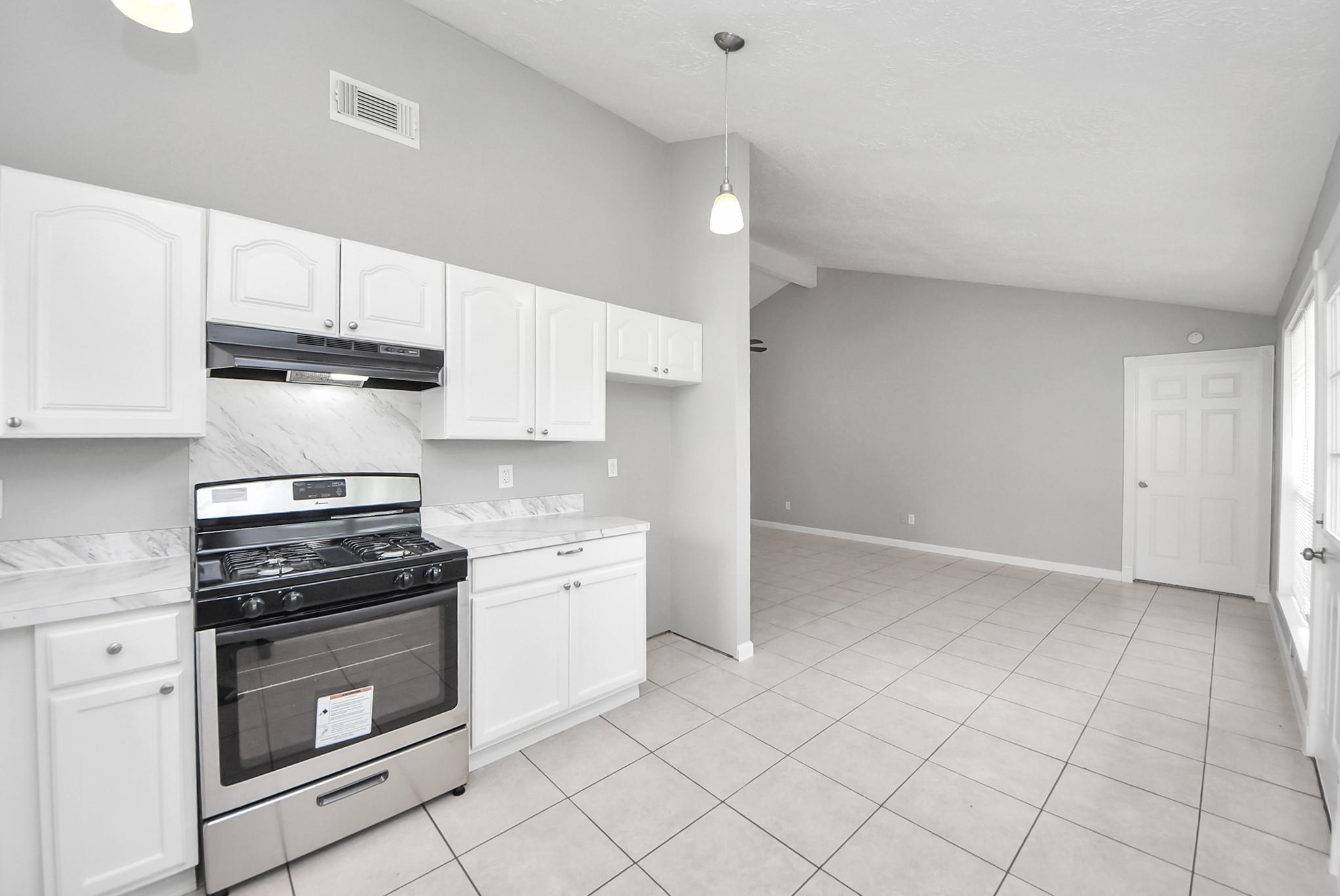 10603 Thorncliff Drive