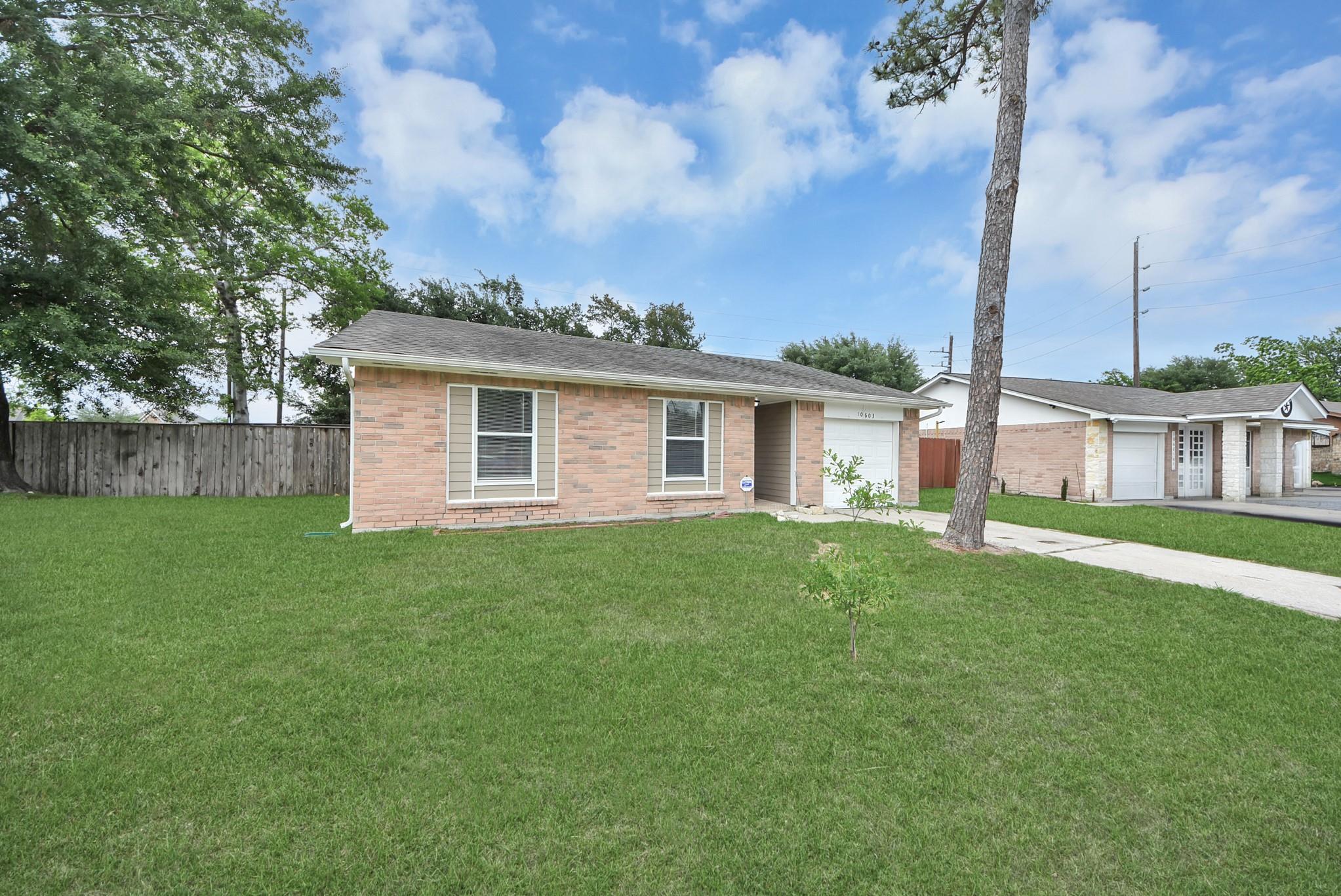 10603 Thorncliff Drive