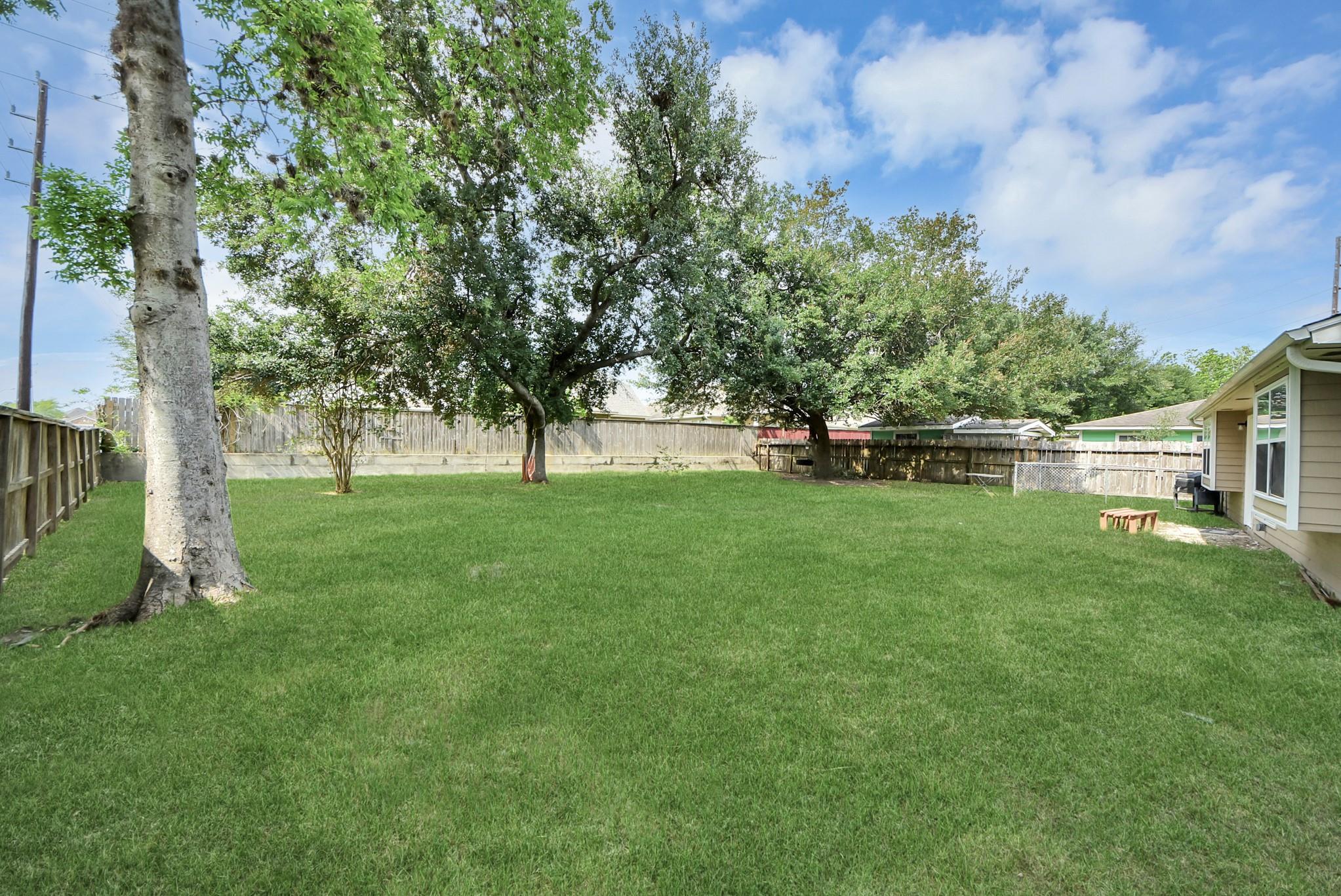 10603 Thorncliff Drive