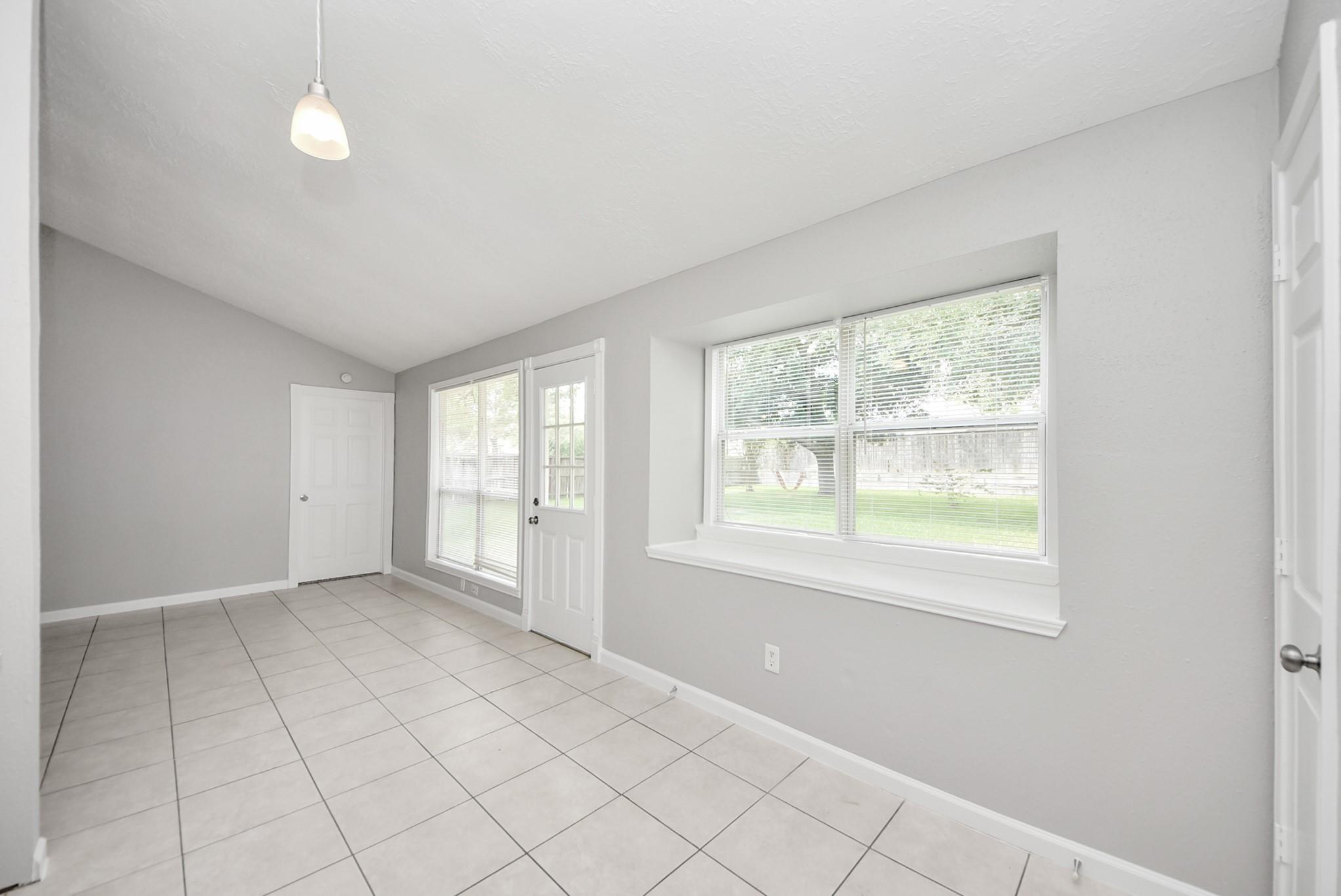 10603 Thorncliff Drive