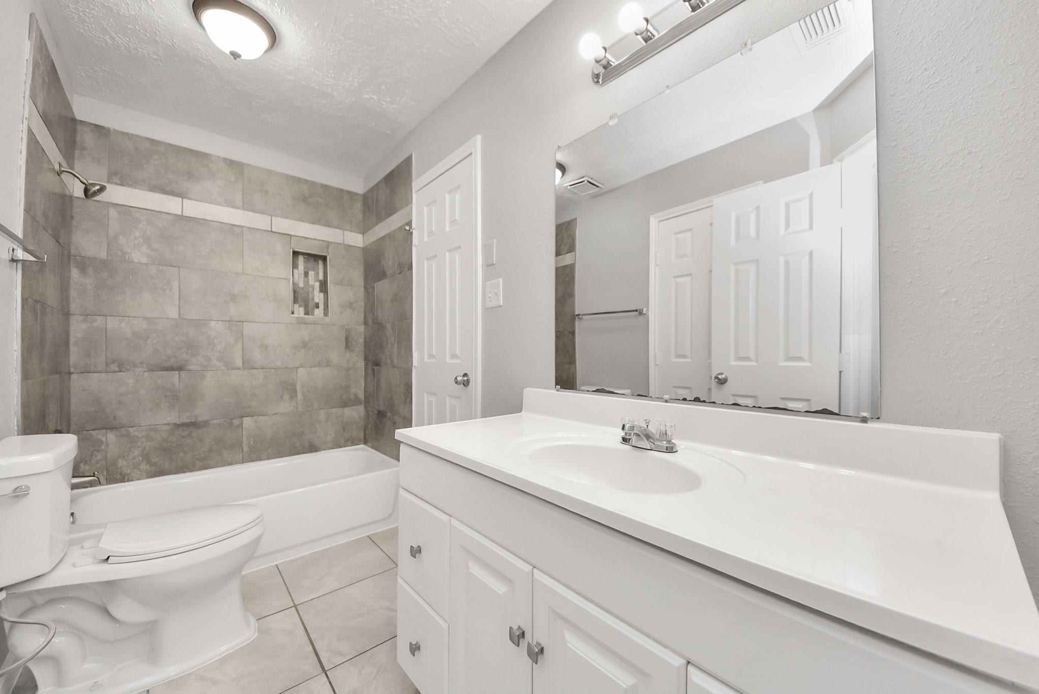 10603 Thorncliff Drive