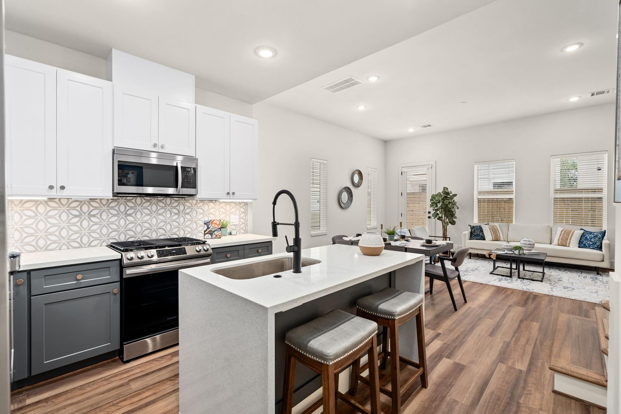 881 Rachel Street # F
