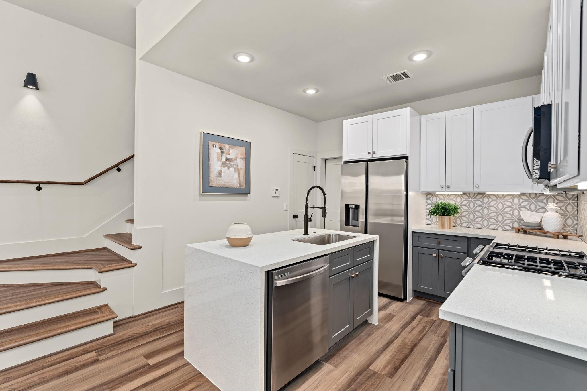 881 Rachel Street # F