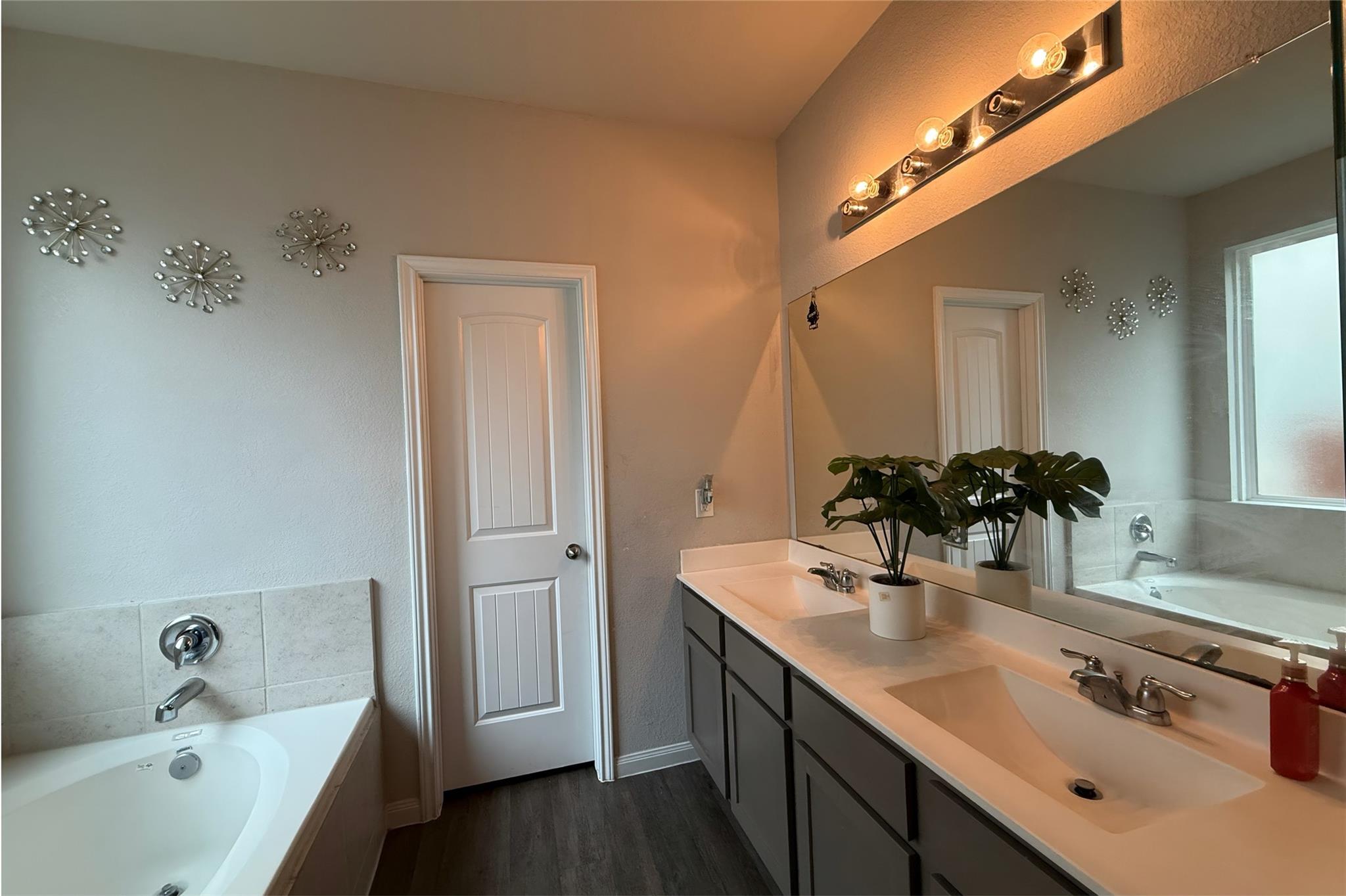 5747 Cerrillos Drive