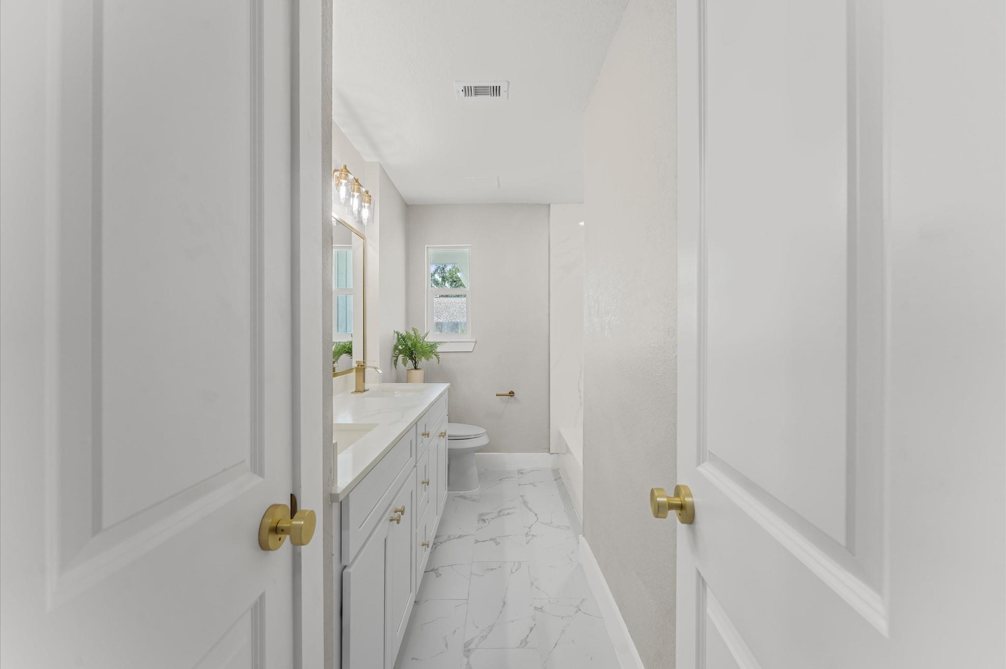 2306 Eaglerock Drive