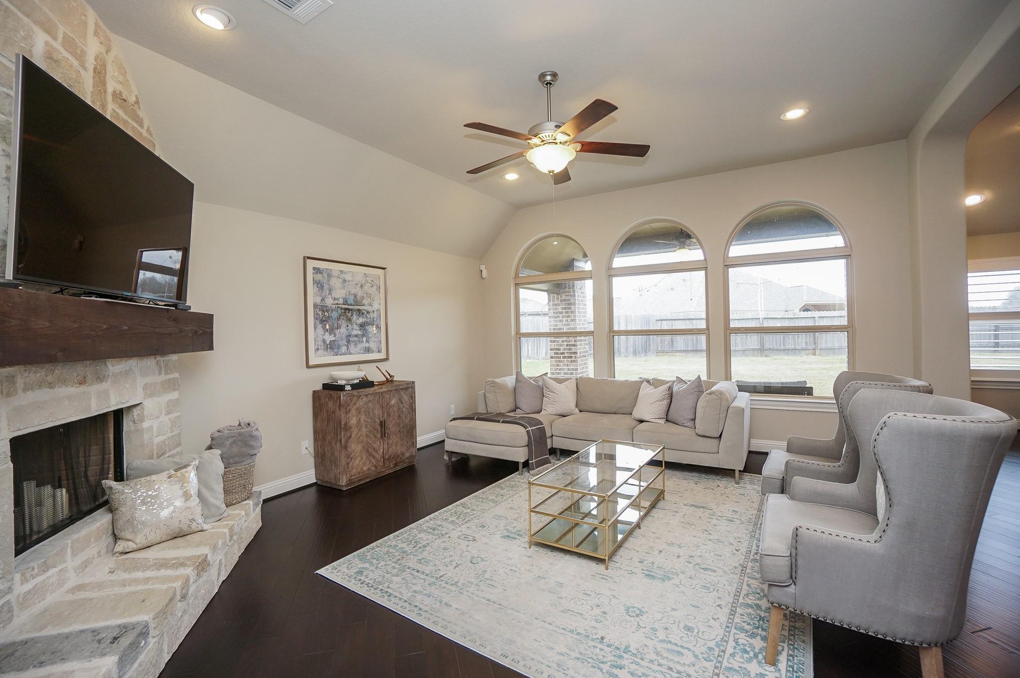 6243 Garden Lakes Lane